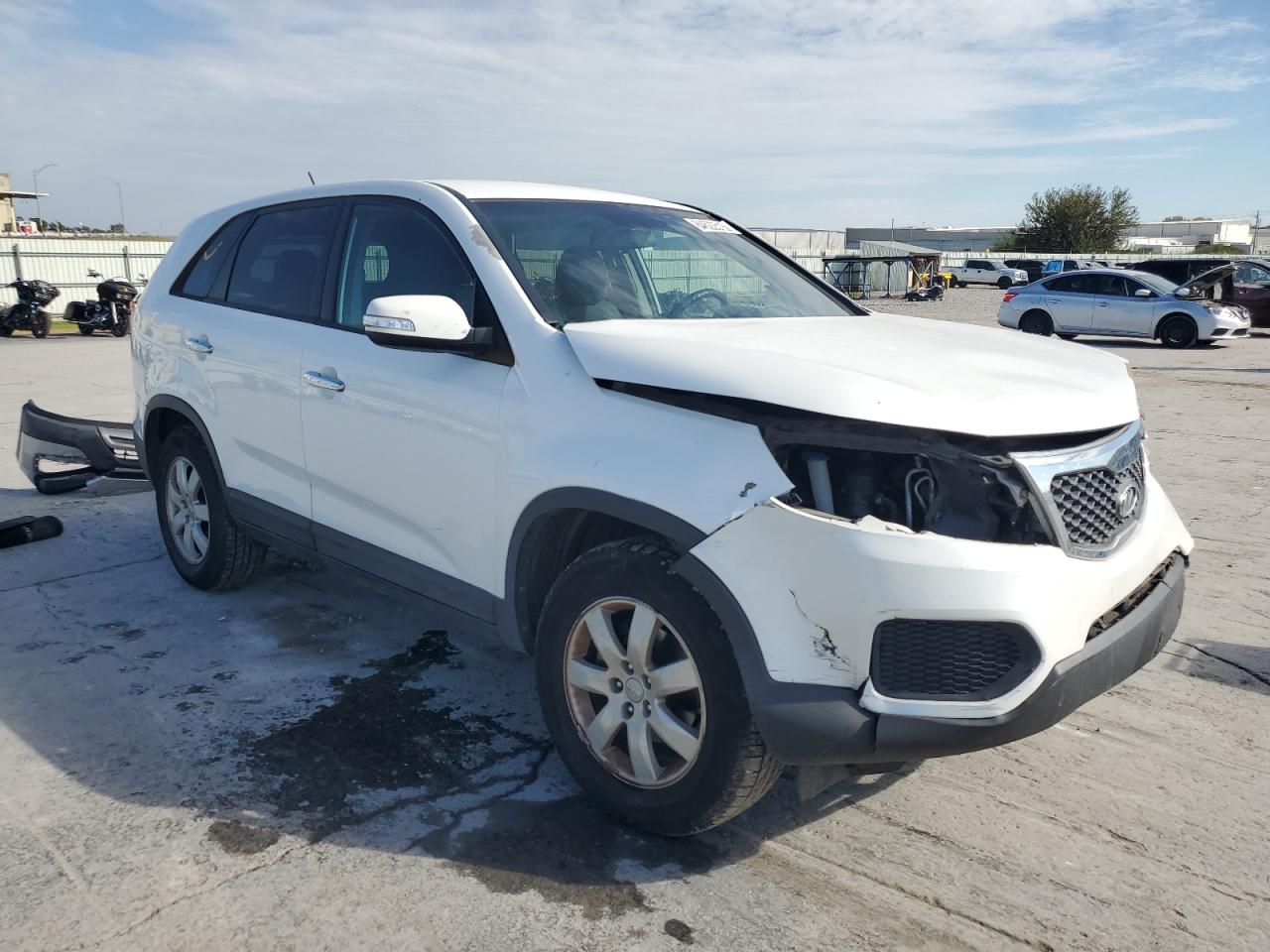 2013 Kia Sorento Lx White vin: 5XYKT3A10DG359650