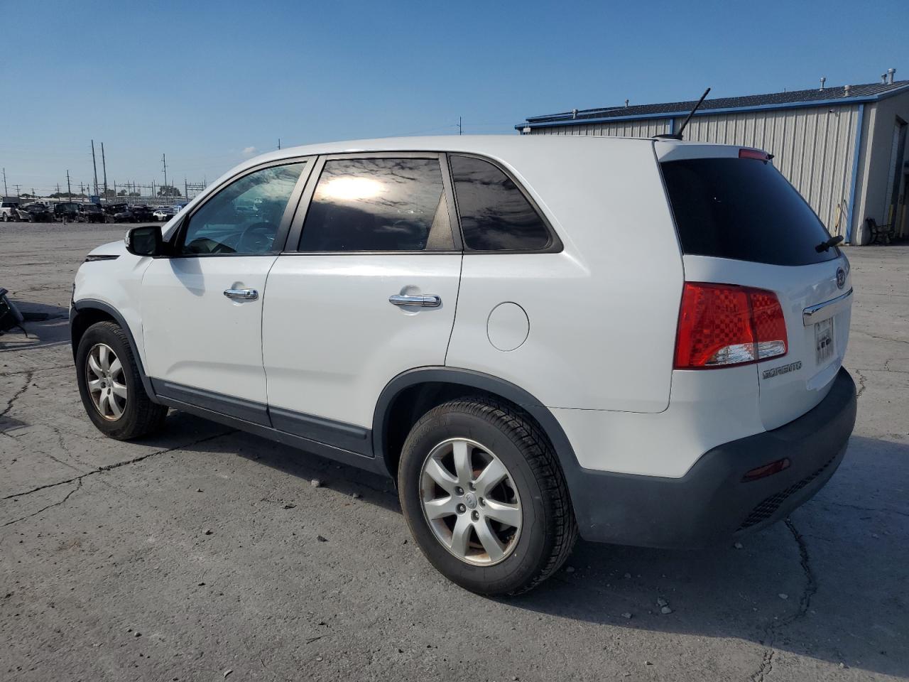 2013 Kia Sorento Lx White vin: 5XYKT3A10DG359650