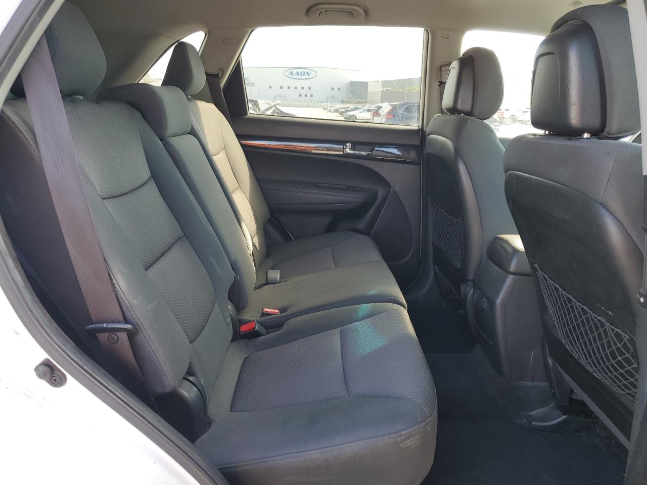 2013 Kia Sorento Lx White vin: 5XYKT3A10DG359650