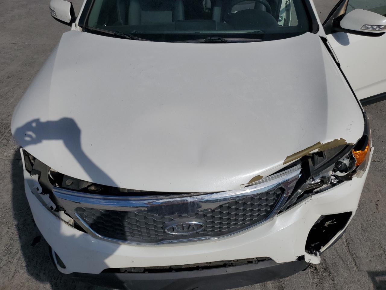 2013 Kia Sorento Lx White vin: 5XYKT3A10DG359650