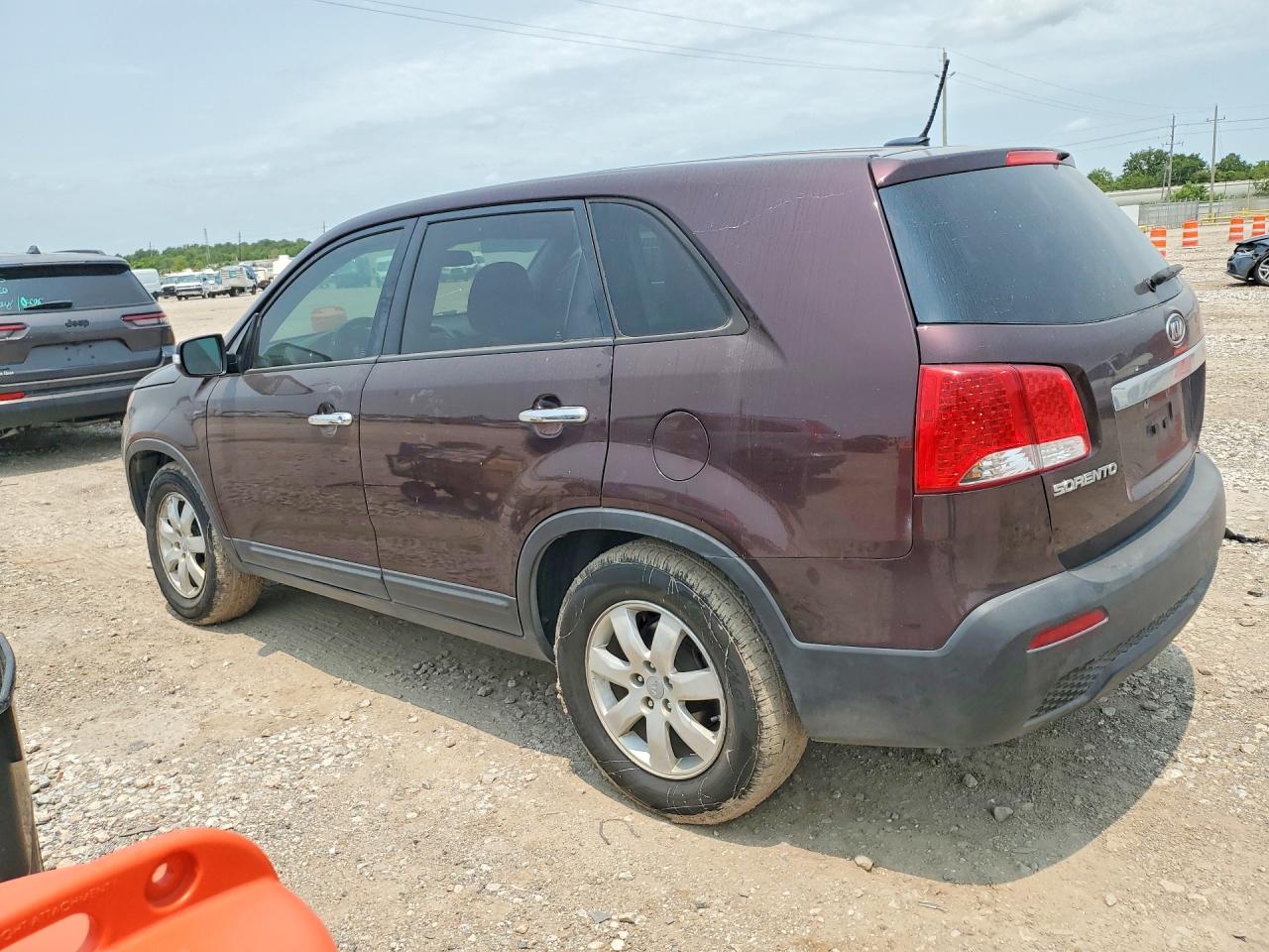 2013 Kia Sorento Lx Burgundy vin: 5XYKT3A10DG376951