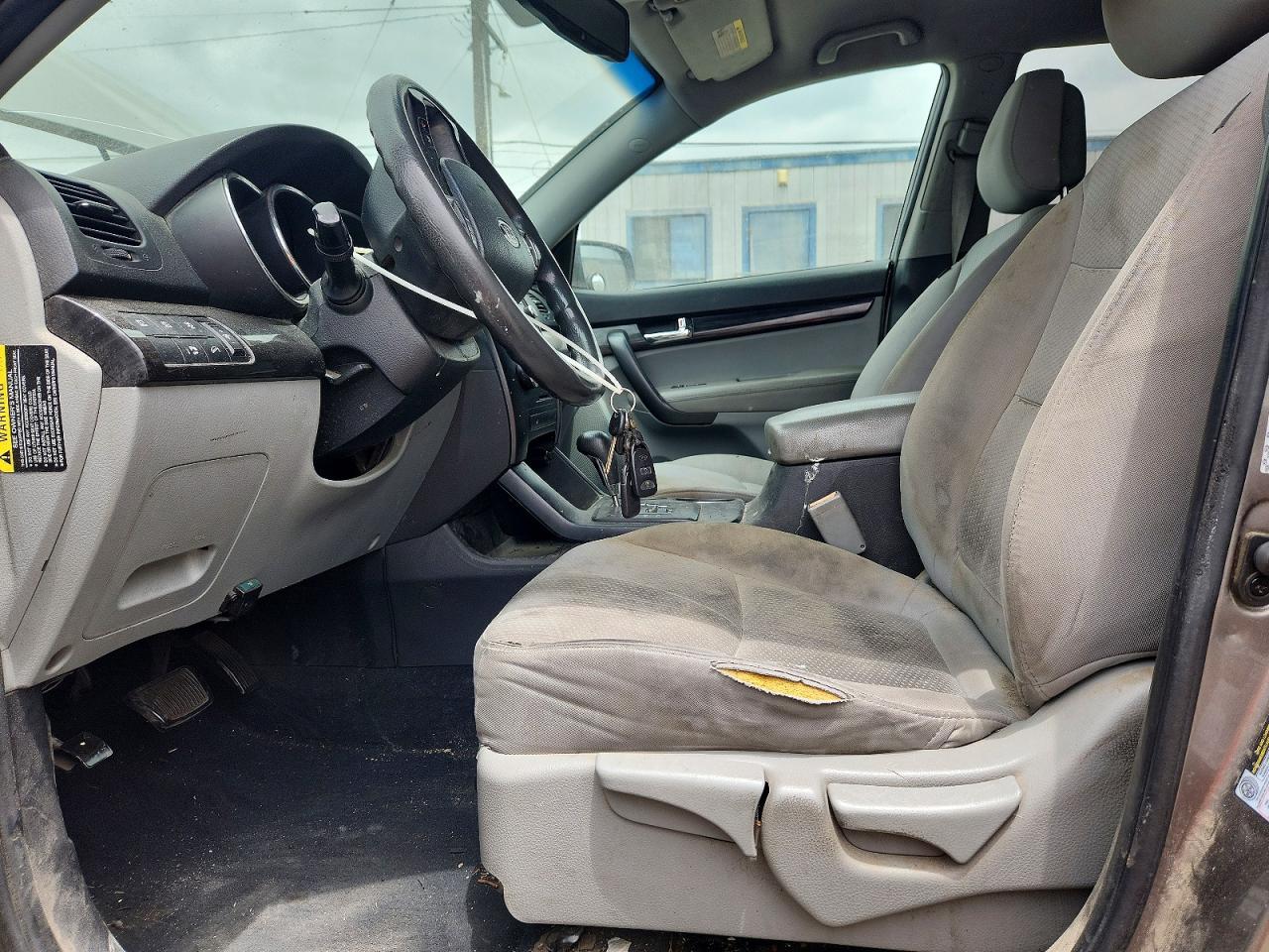 2011 Kia Sorento Lx Gray vin: 5XYKT3A11BG049939