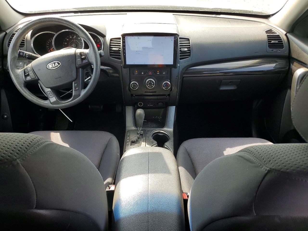 2011 Kia Sorento Lx Серый vin: 5XYKT3A11BG132352