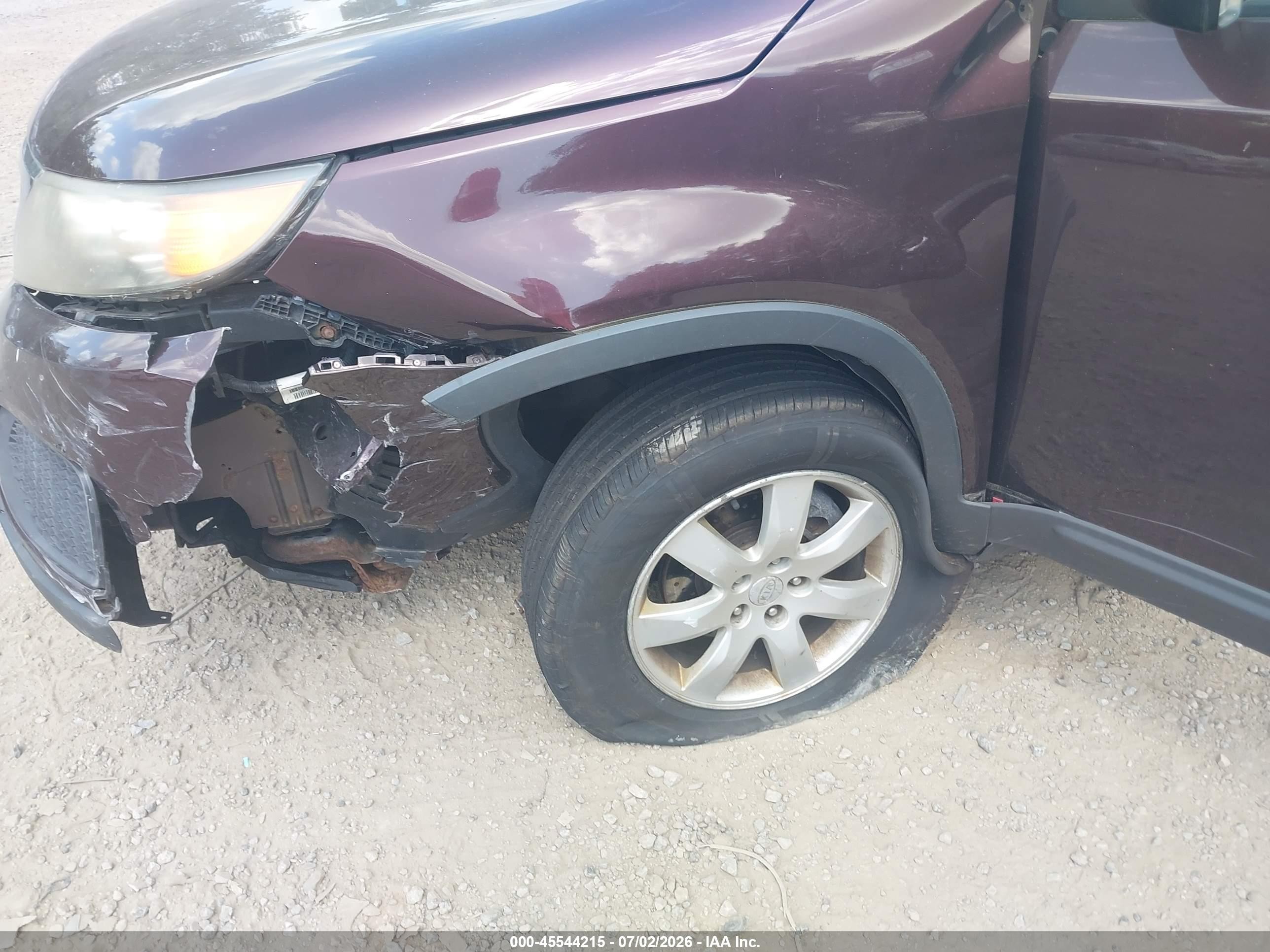 2011 Kia Sorento Lx Burgundy vin: 5XYKT3A11BG147255