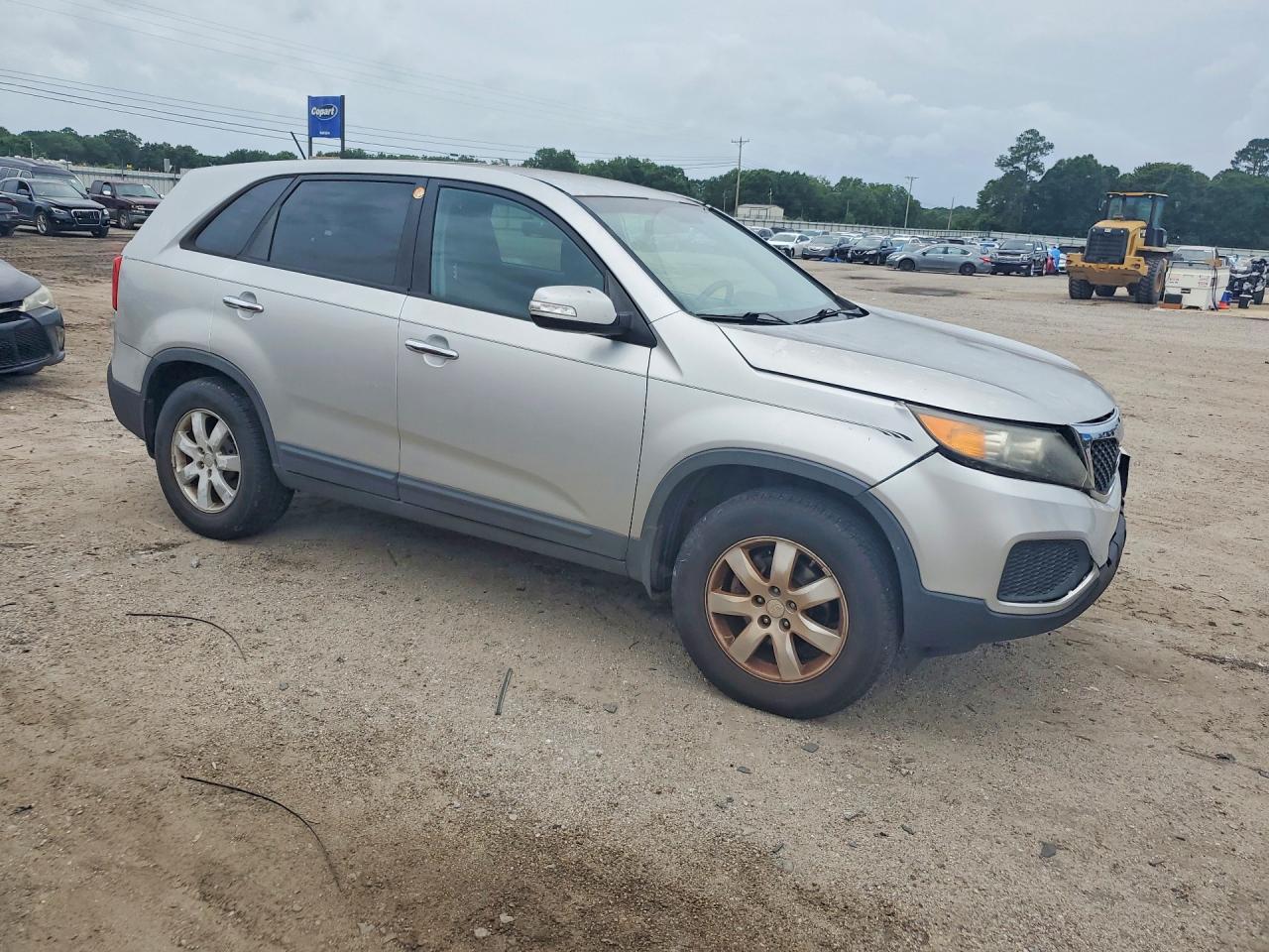 2012 Kia Sorento Lx Silver vin: 5XYKT3A11CG193153