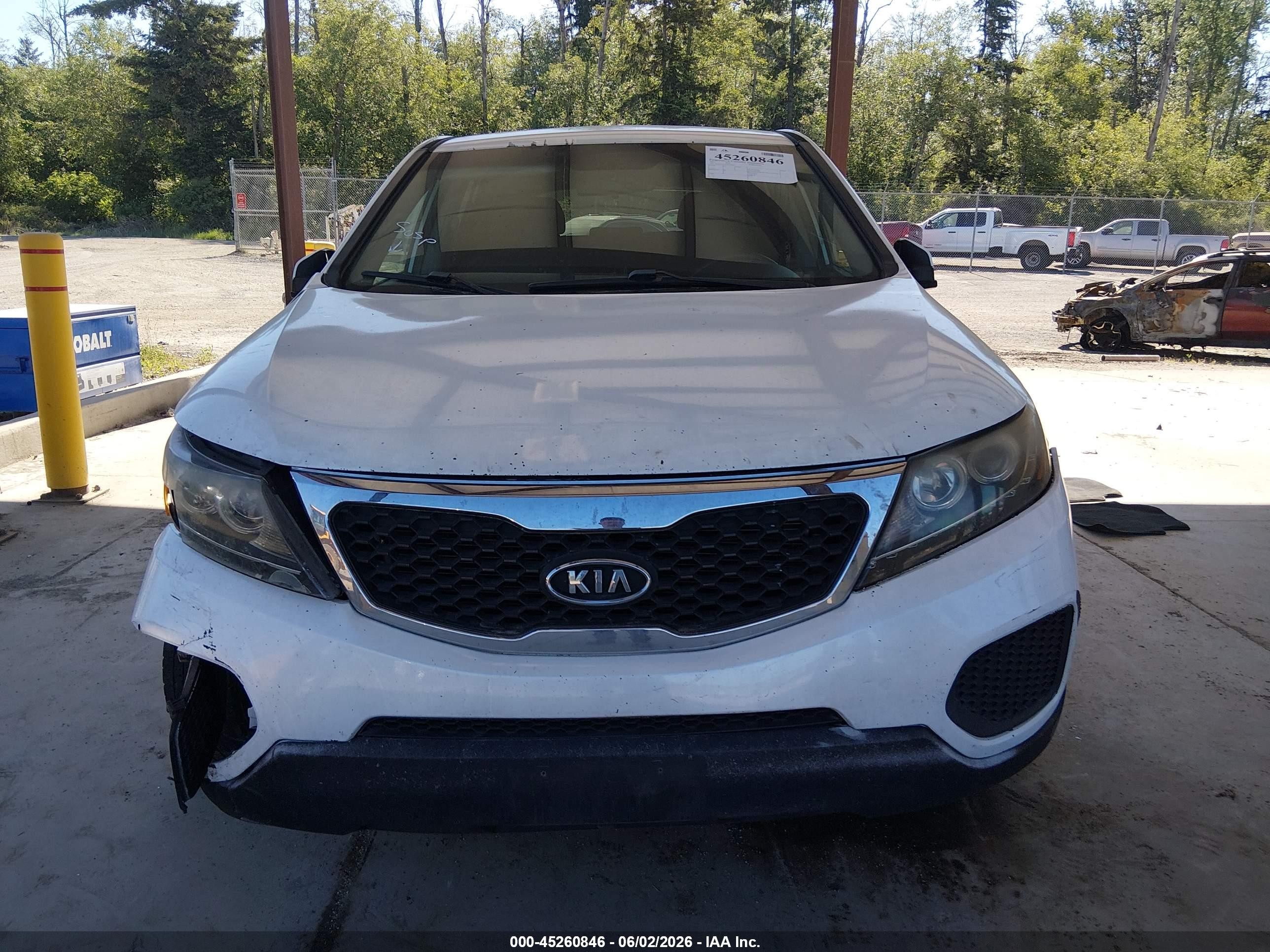 2012 Kia Sorento Lx White vin: 5XYKT3A11CG214082