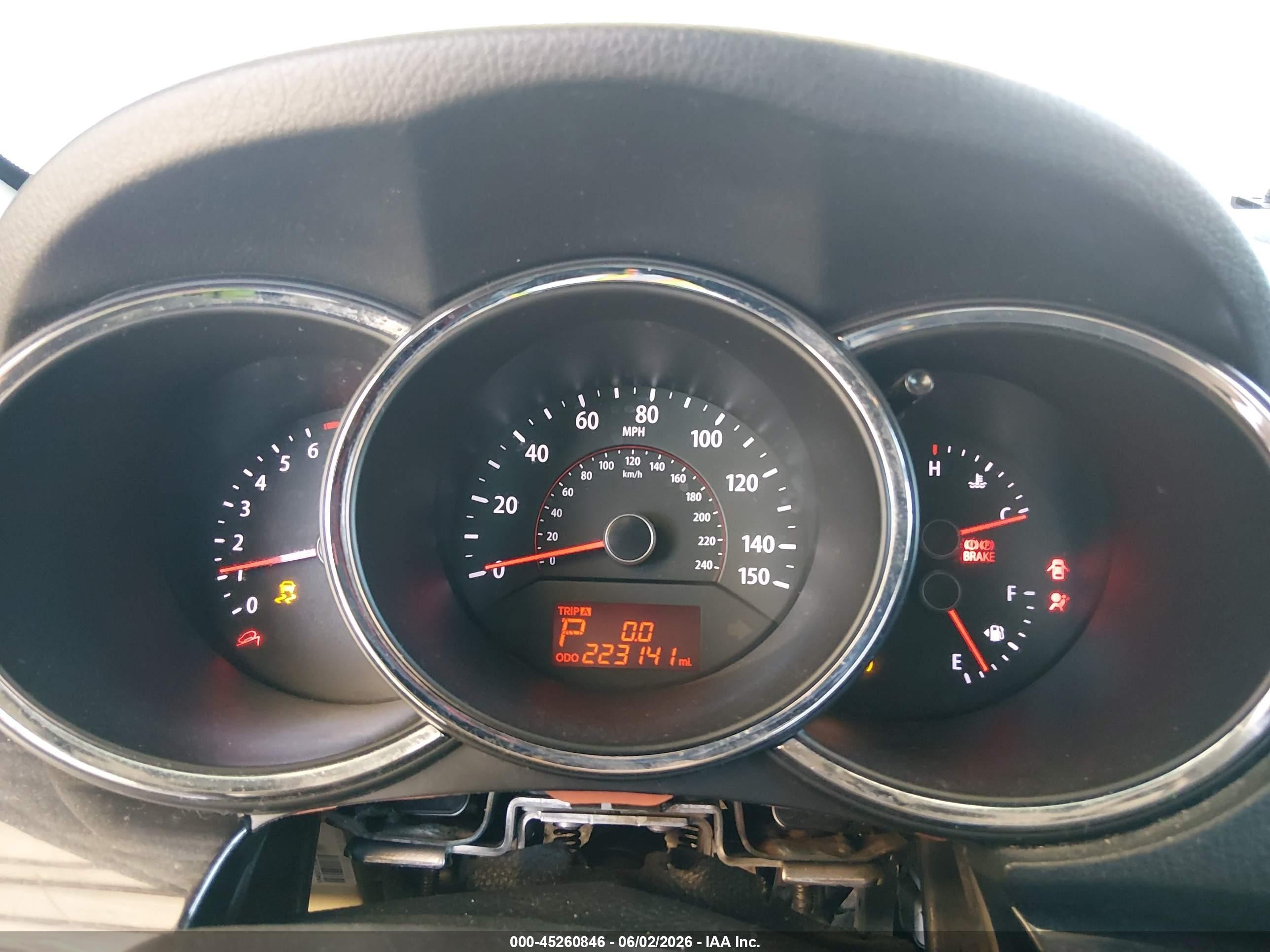 2012 Kia Sorento Lx White vin: 5XYKT3A11CG214082
