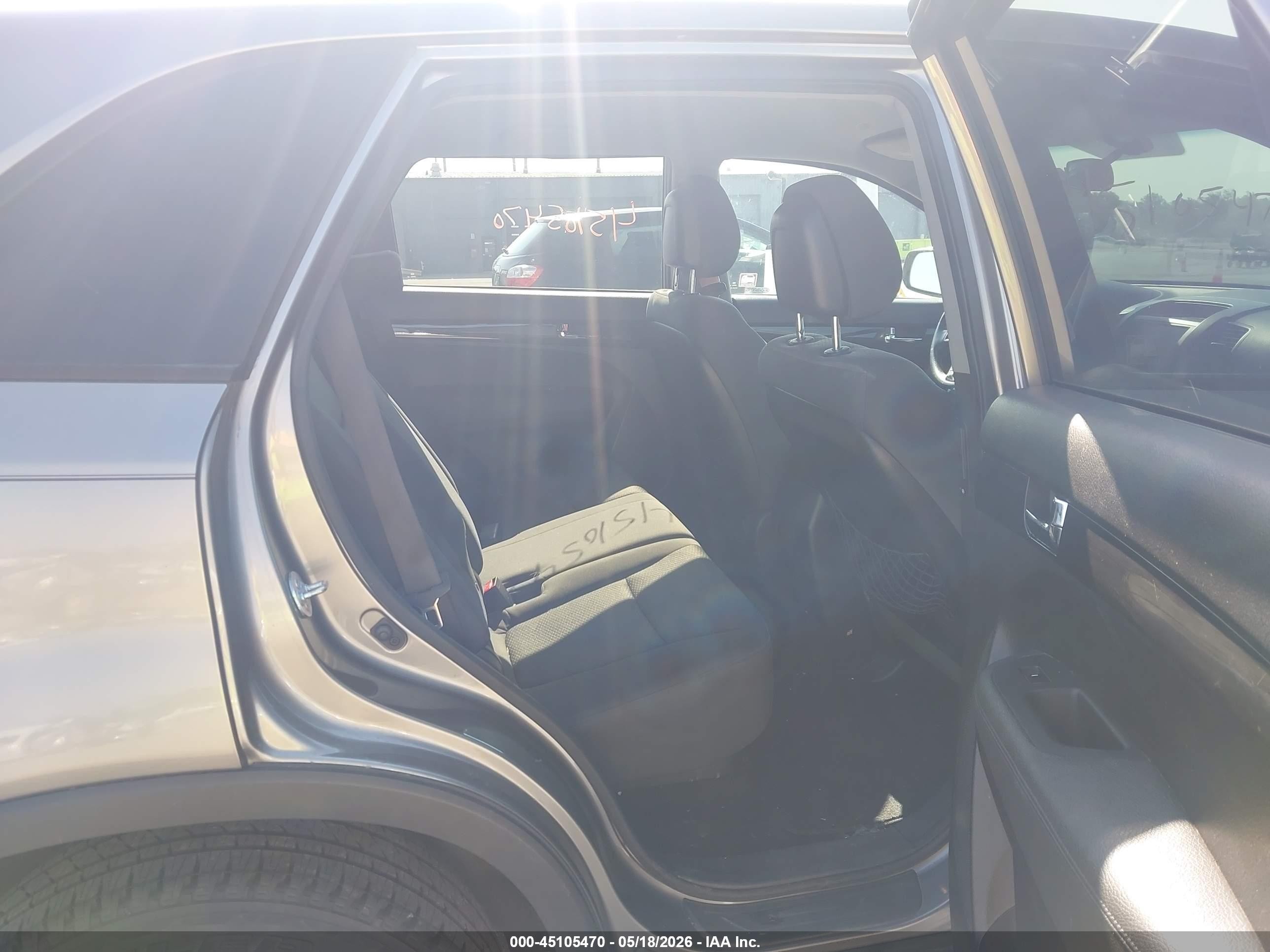 2012 Kia Sorento Lx Gray vin: 5XYKT3A11CG216897
