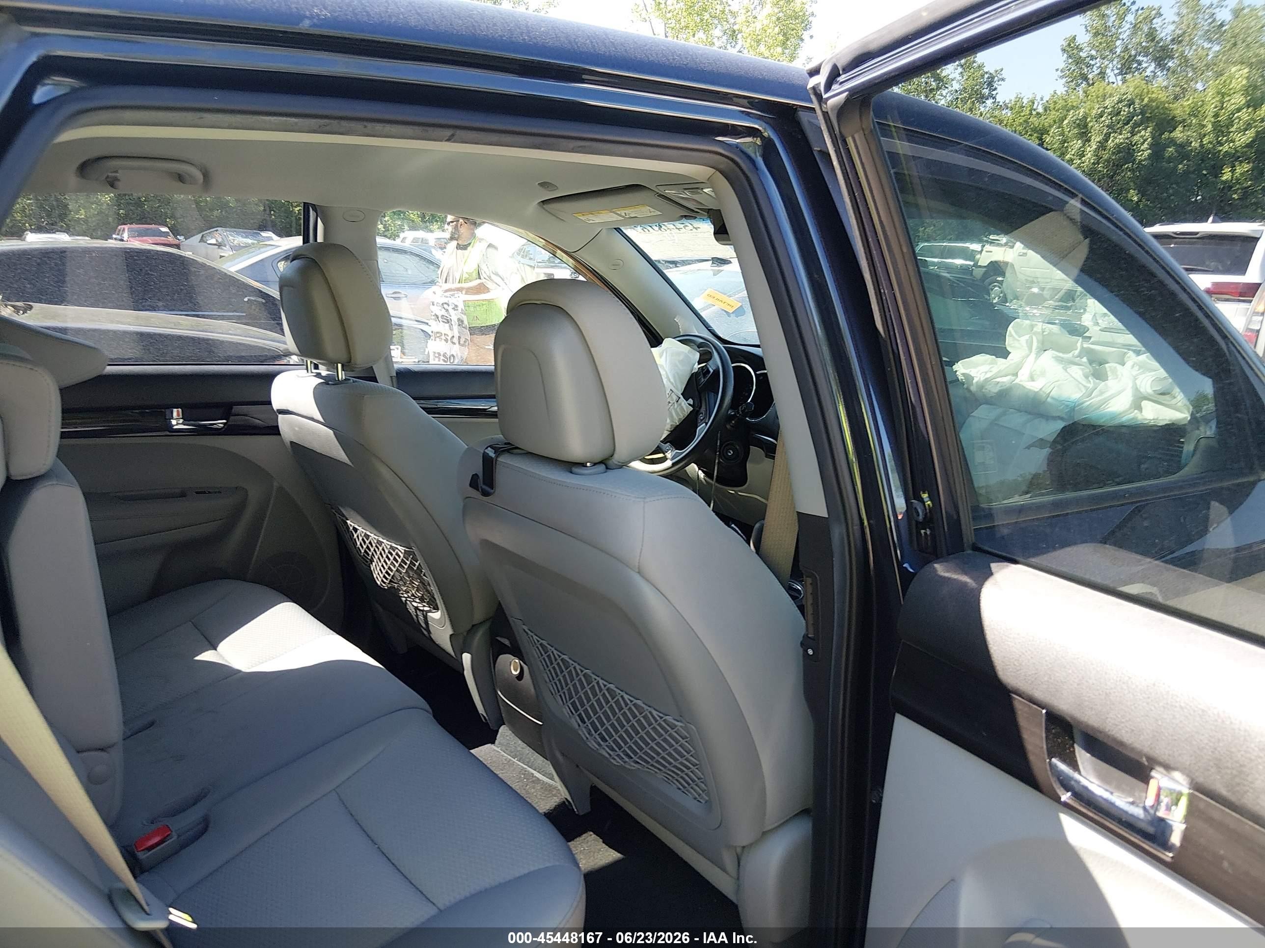 2013 Kia Sorento Lx Blue vin: 5XYKT3A11DG335325