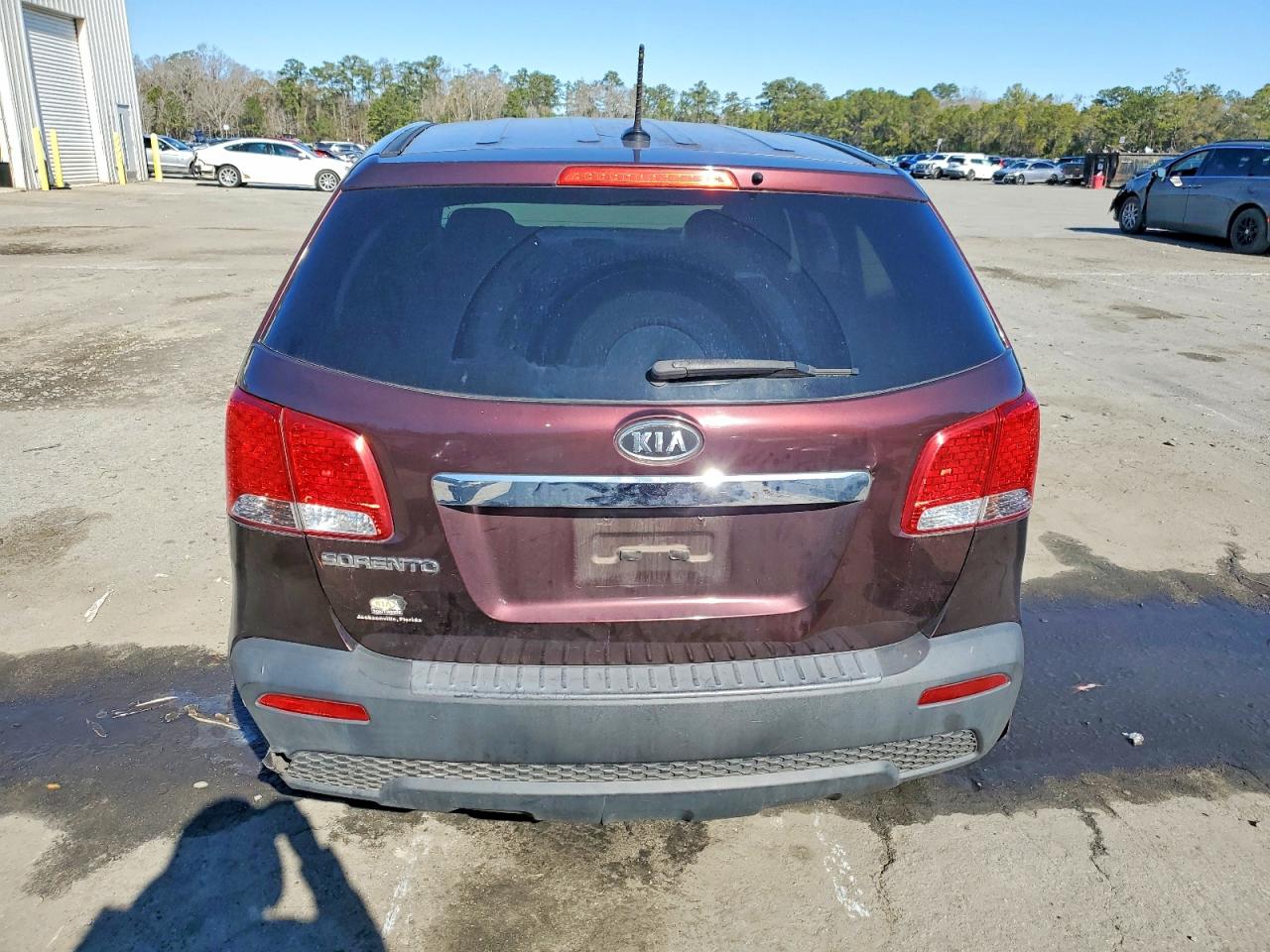 2013 Kia Sorento Lx Burgundy vin: 5XYKT3A11DG337673
