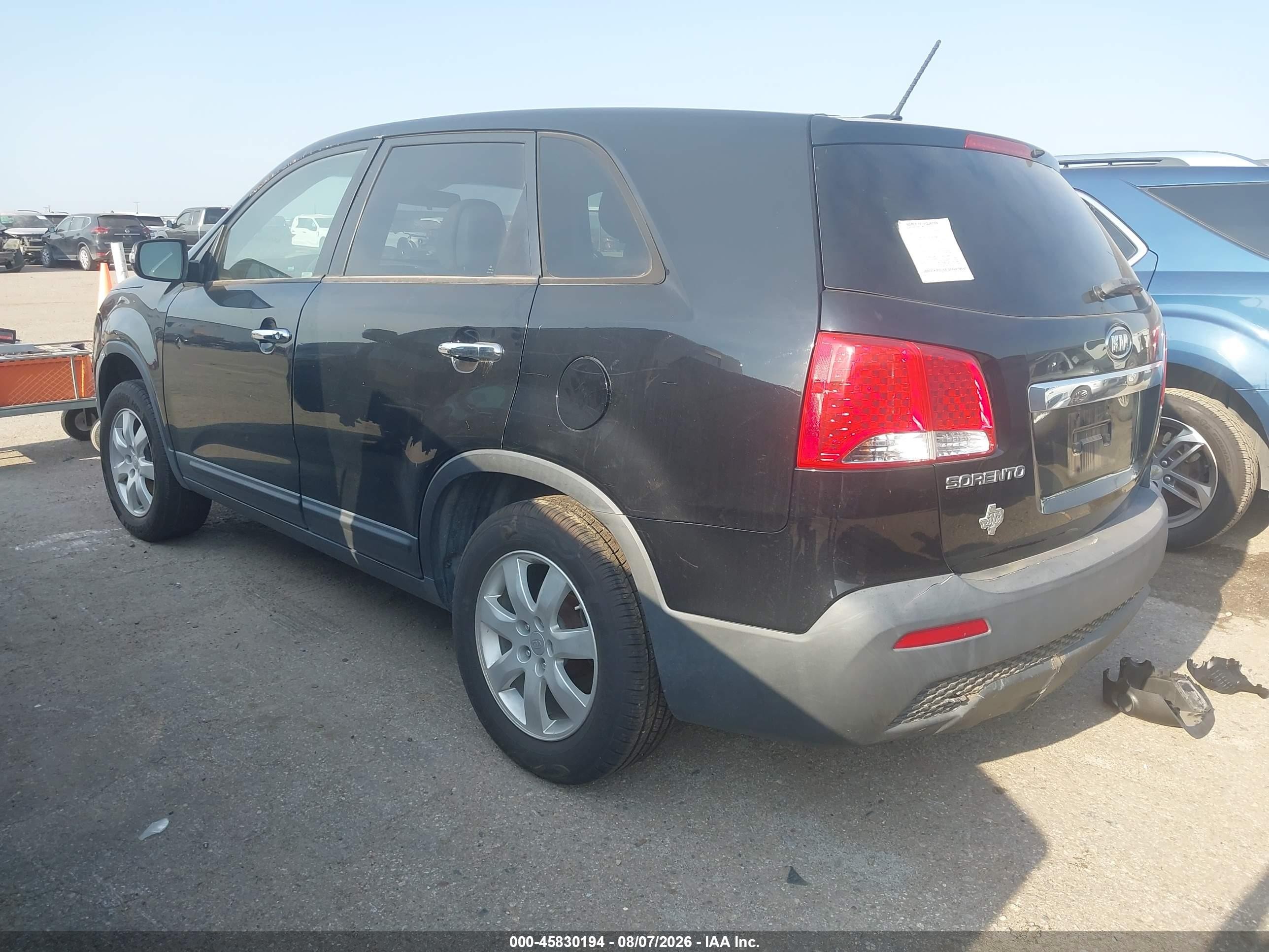 2011 Kia Sorento Lx Black vin: 5XYKT3A12BG016173