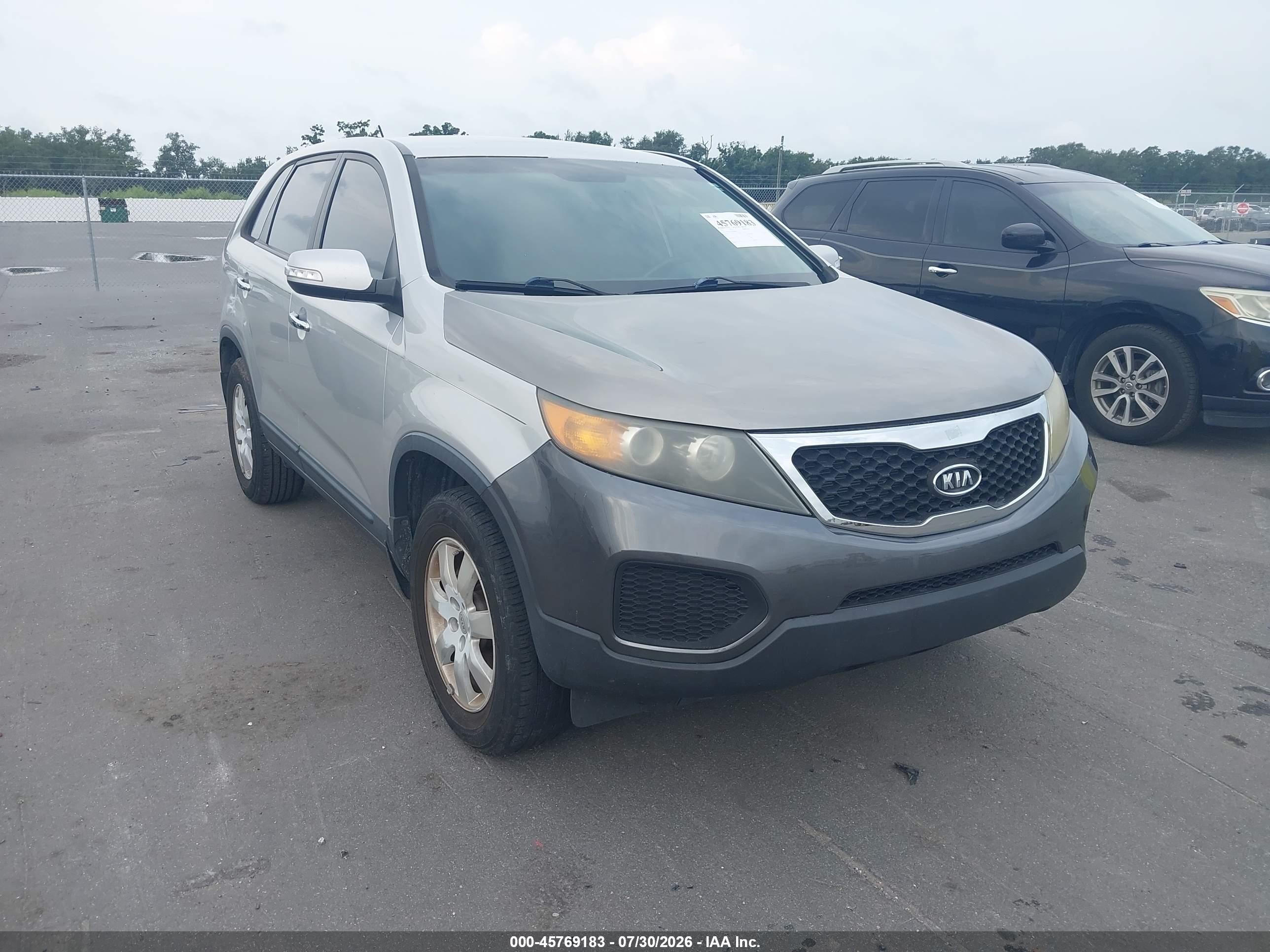 2011 Kia Sorento Lx Silver vin: 5XYKT3A12BG087809