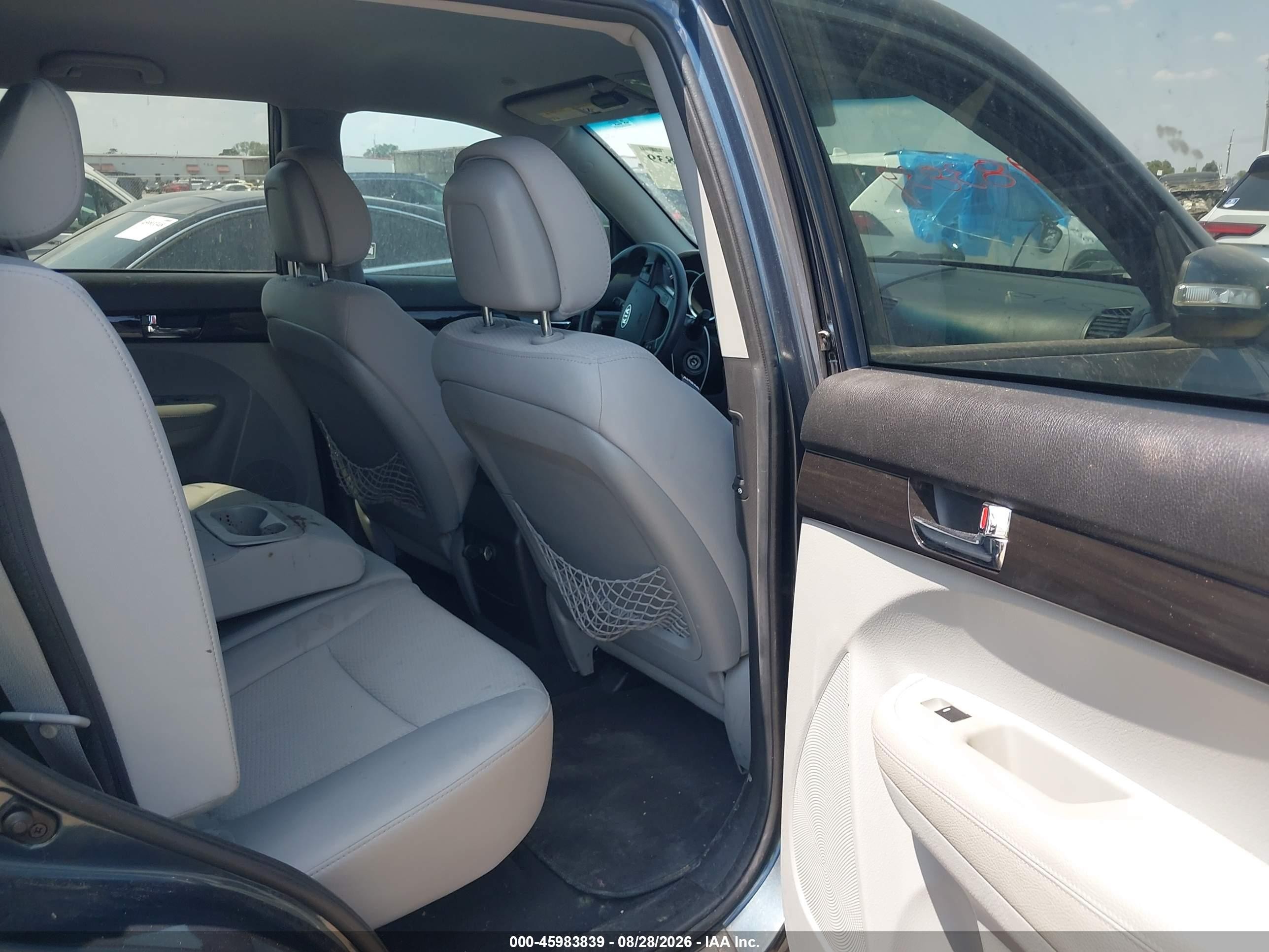 2012 Kia Sorento Lx Light Blue vin: 5XYKT3A12CG192870