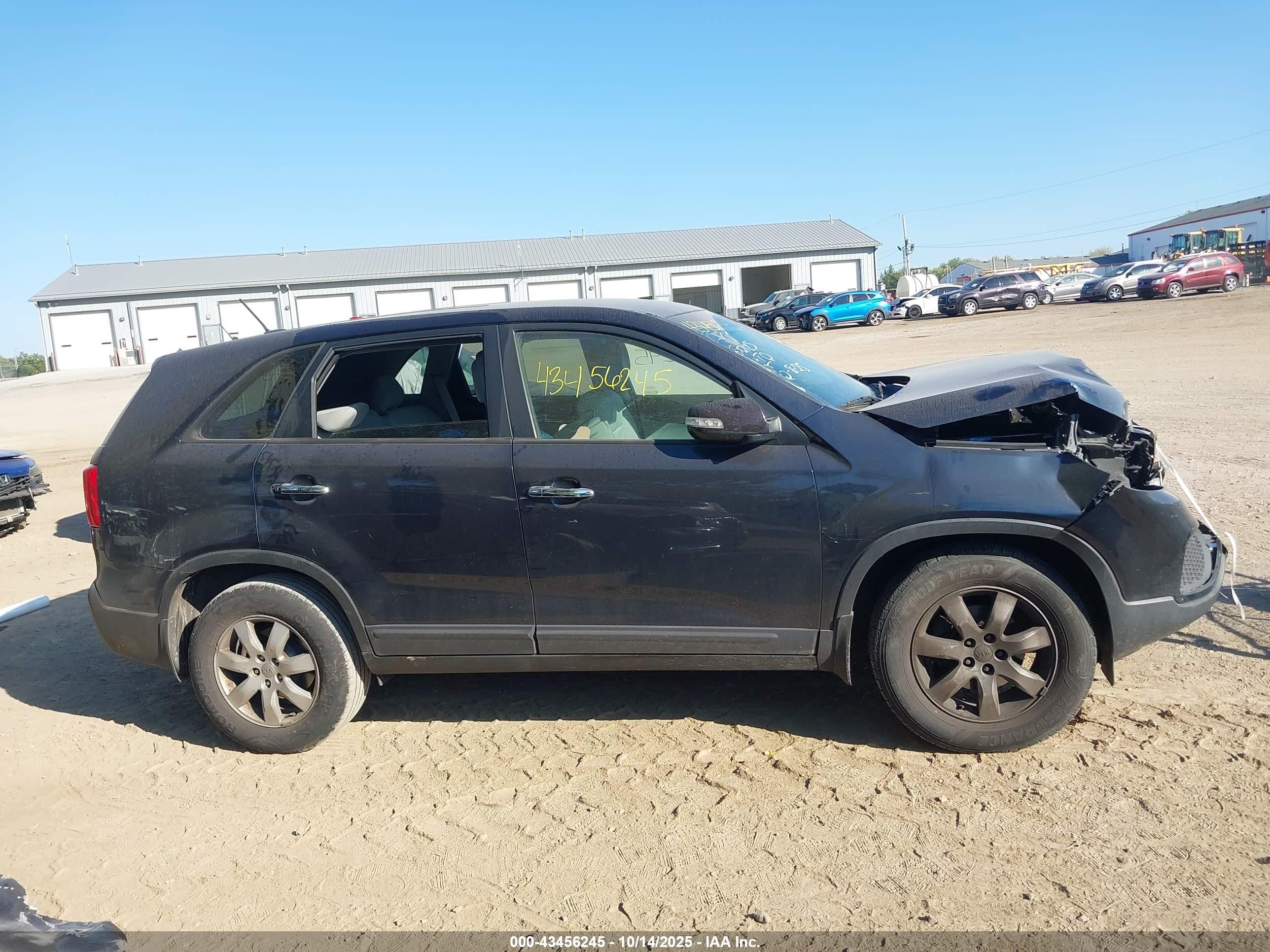 2012 Kia Sorento Lx Blue vin: 5XYKT3A12CG233367