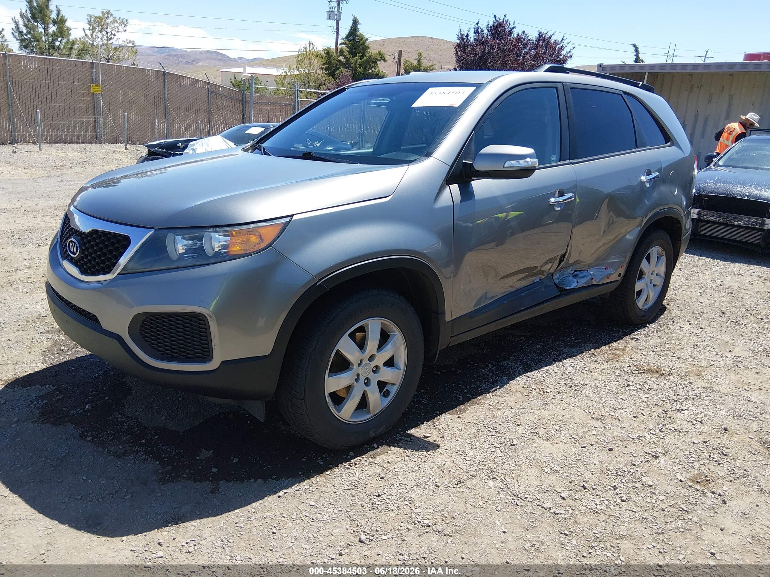 2012 Kia Sorento Lx Gray vin: 5XYKT3A12CG274520