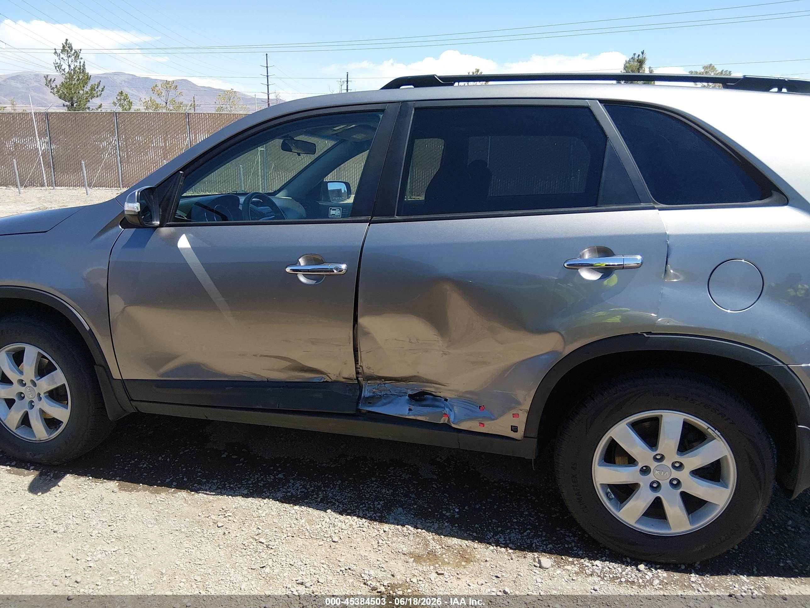 2012 Kia Sorento Lx Gray vin: 5XYKT3A12CG274520