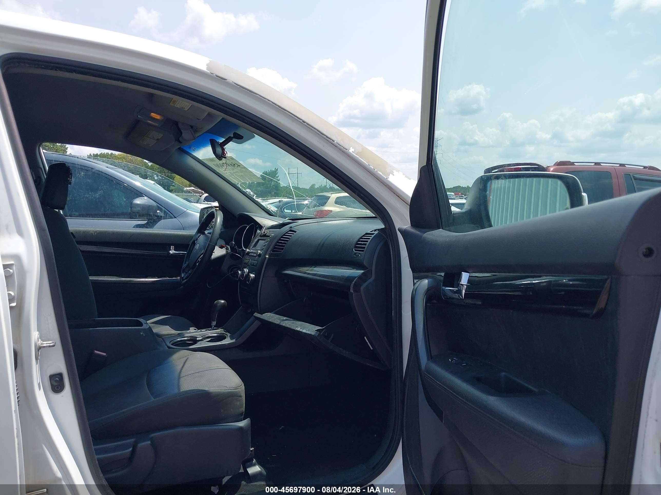2013 Kia Sorento Lx White vin: 5XYKT3A12DG378152
