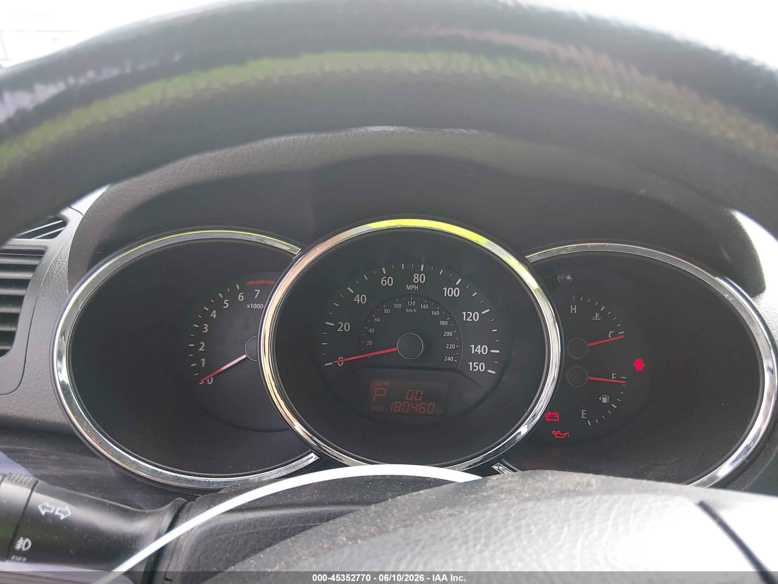 2011 Kia Sorento Lx Silver vin: 5XYKT3A13BG017199