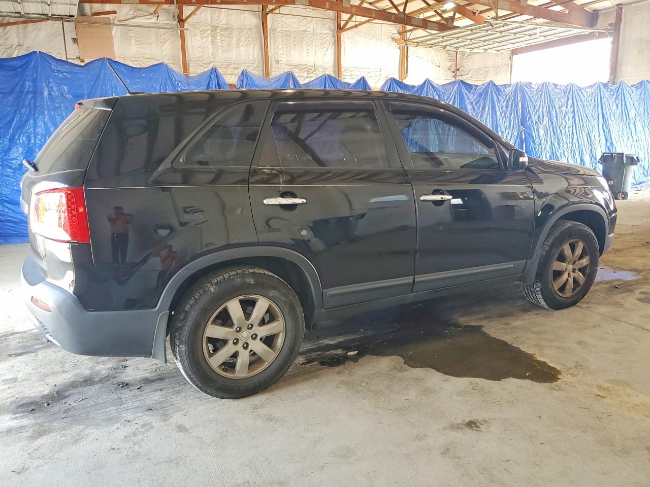 2011 Kia Sorento Lx Black vin: 5XYKT3A13BG083686