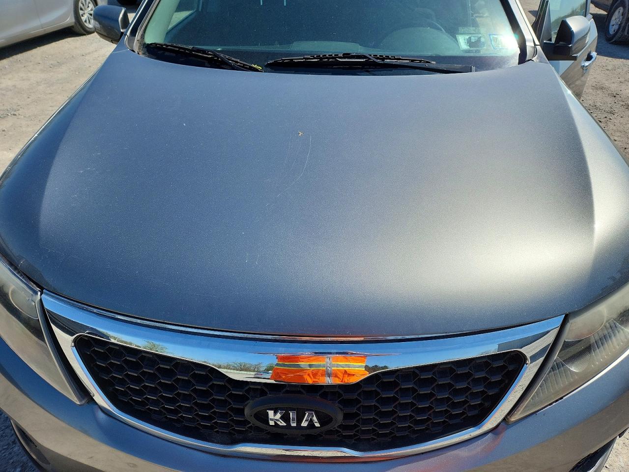 2011 Kia Sorento Lx Gray vin: 5XYKT3A13BG186977