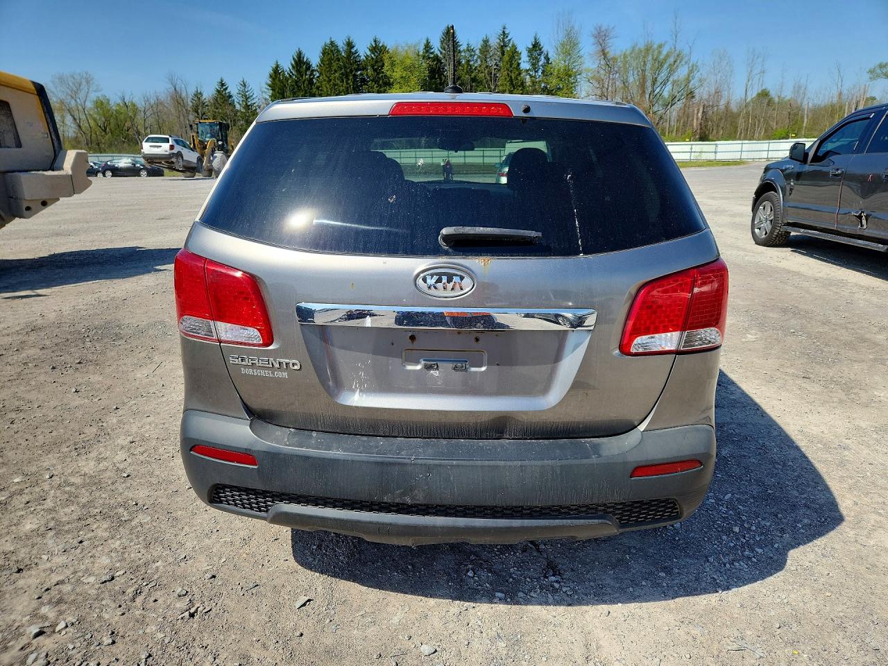 2011 Kia Sorento Lx Gray vin: 5XYKT3A13BG186977