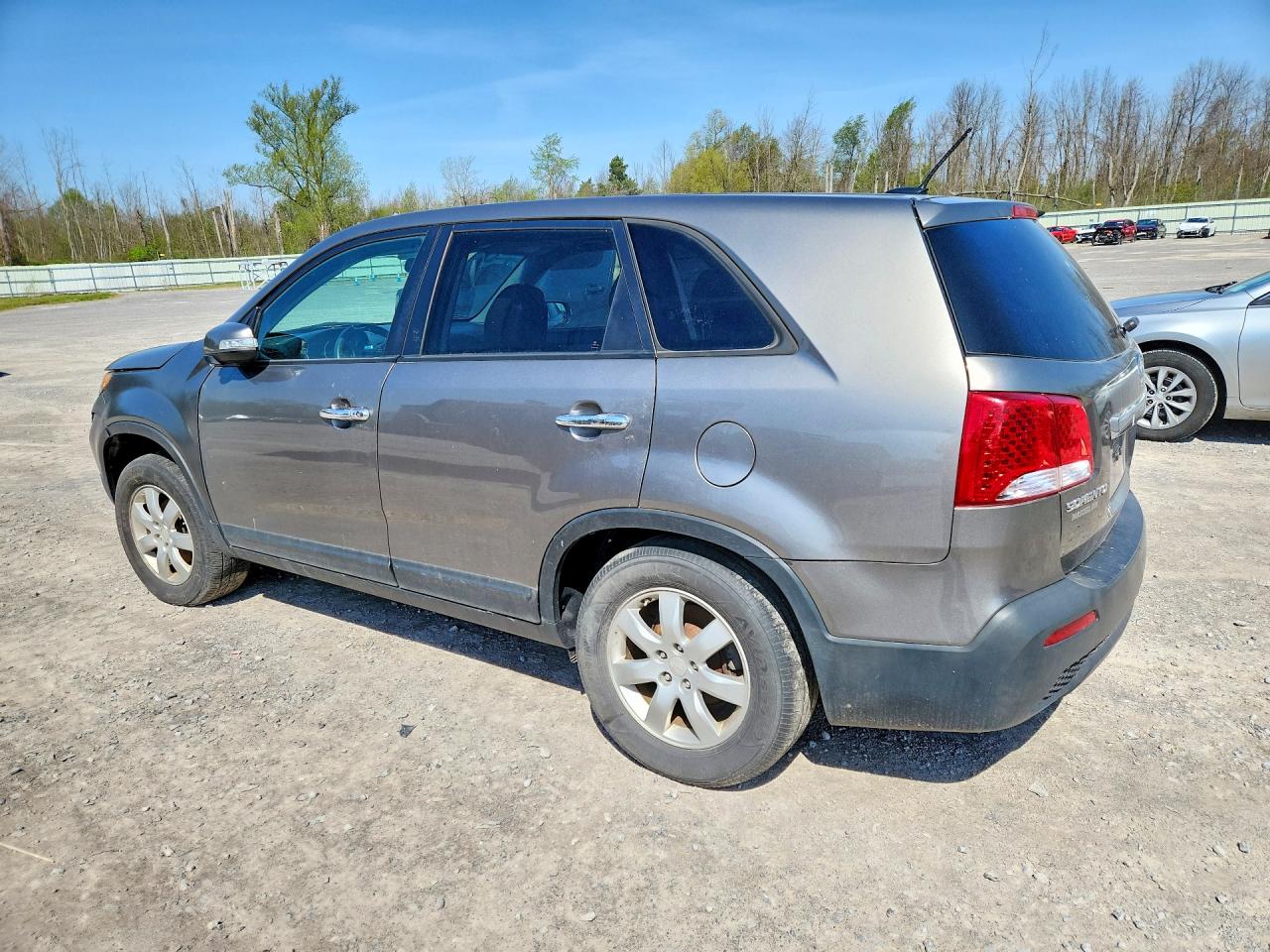 2011 Kia Sorento Lx Gray vin: 5XYKT3A13BG186977