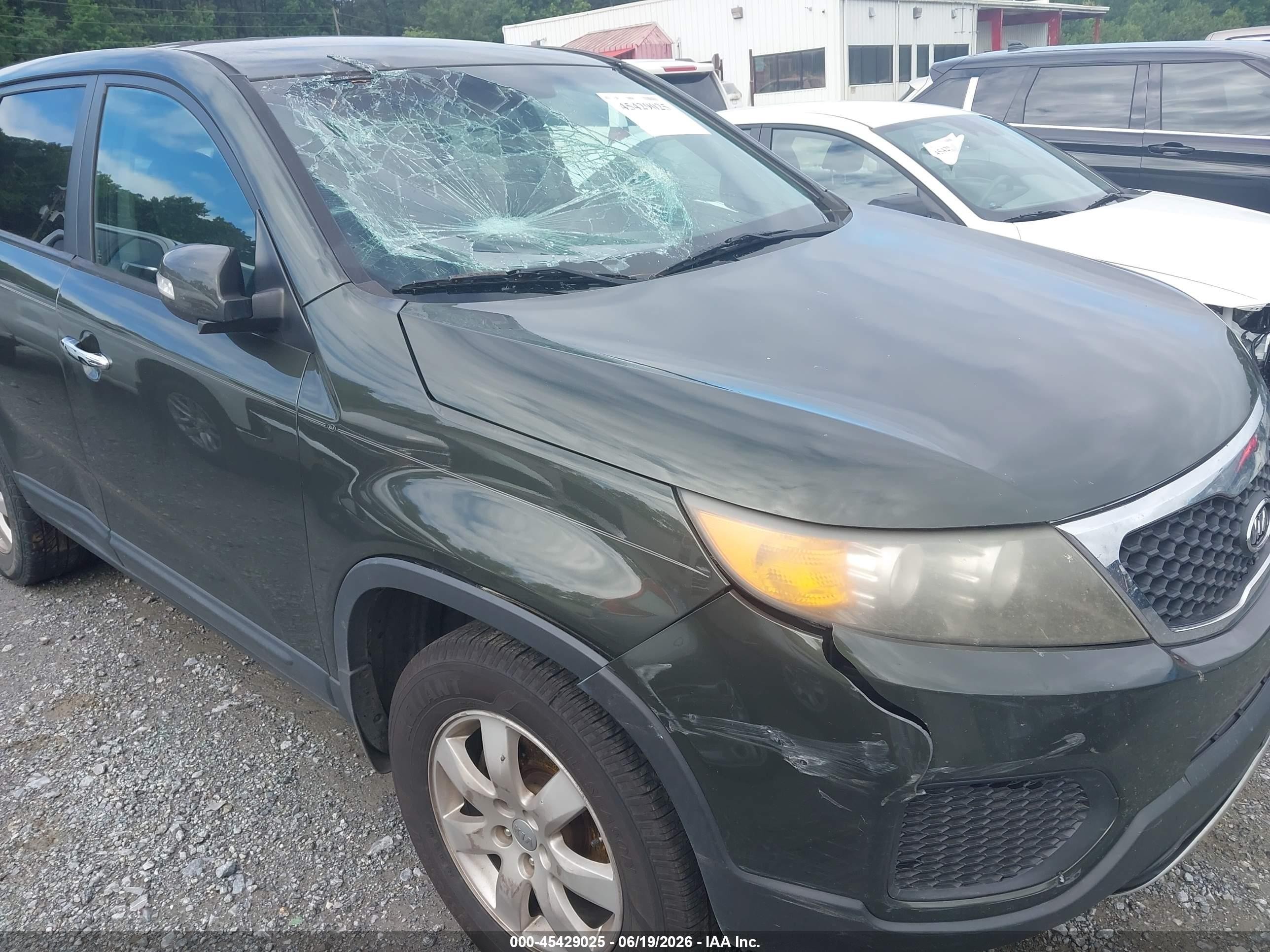 2013 Kia Sorento Lx Green vin: 5XYKT3A13DG332359