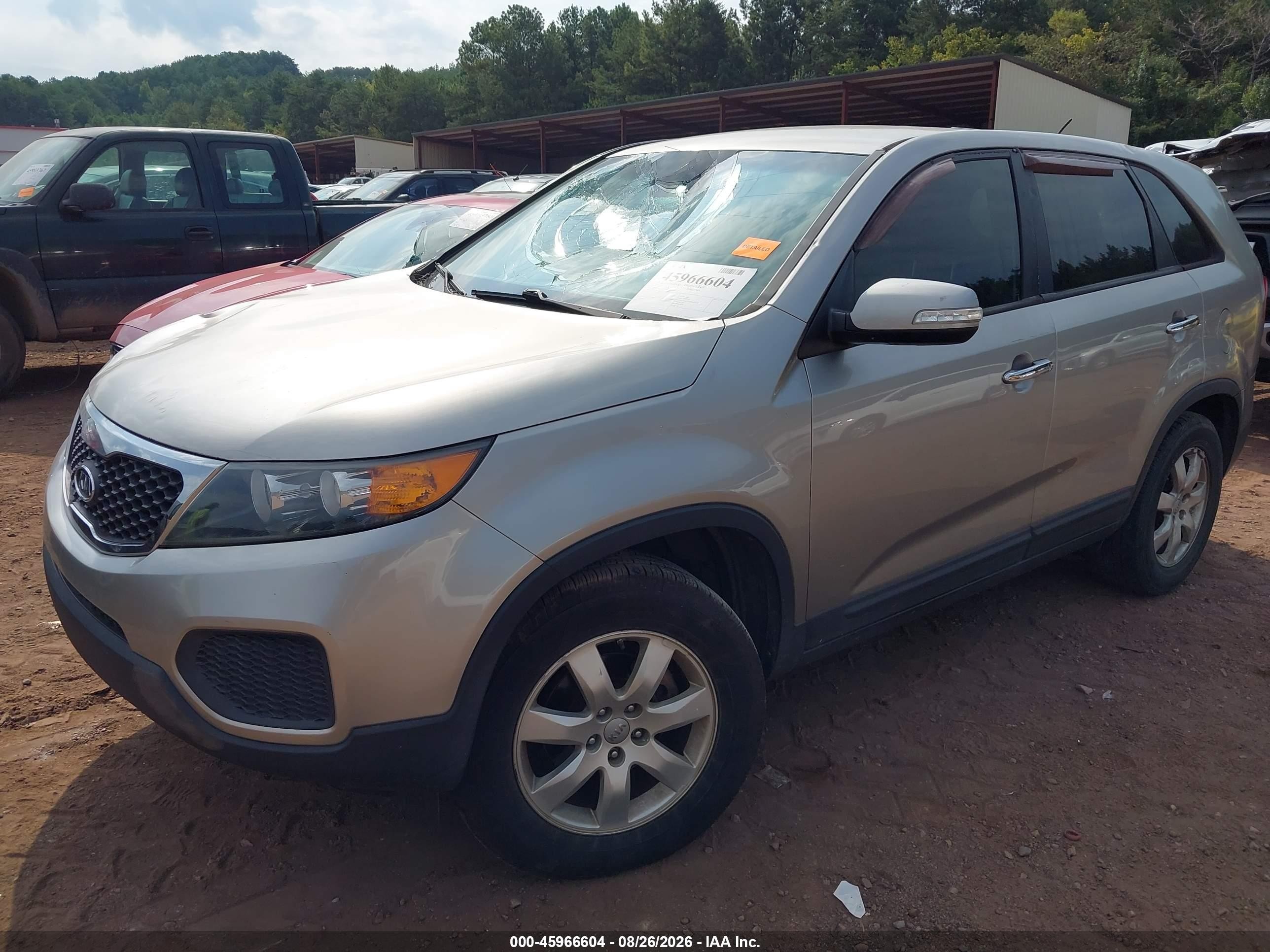 2013 Kia Sorento Lx Silver vin: 5XYKT3A13DG332992