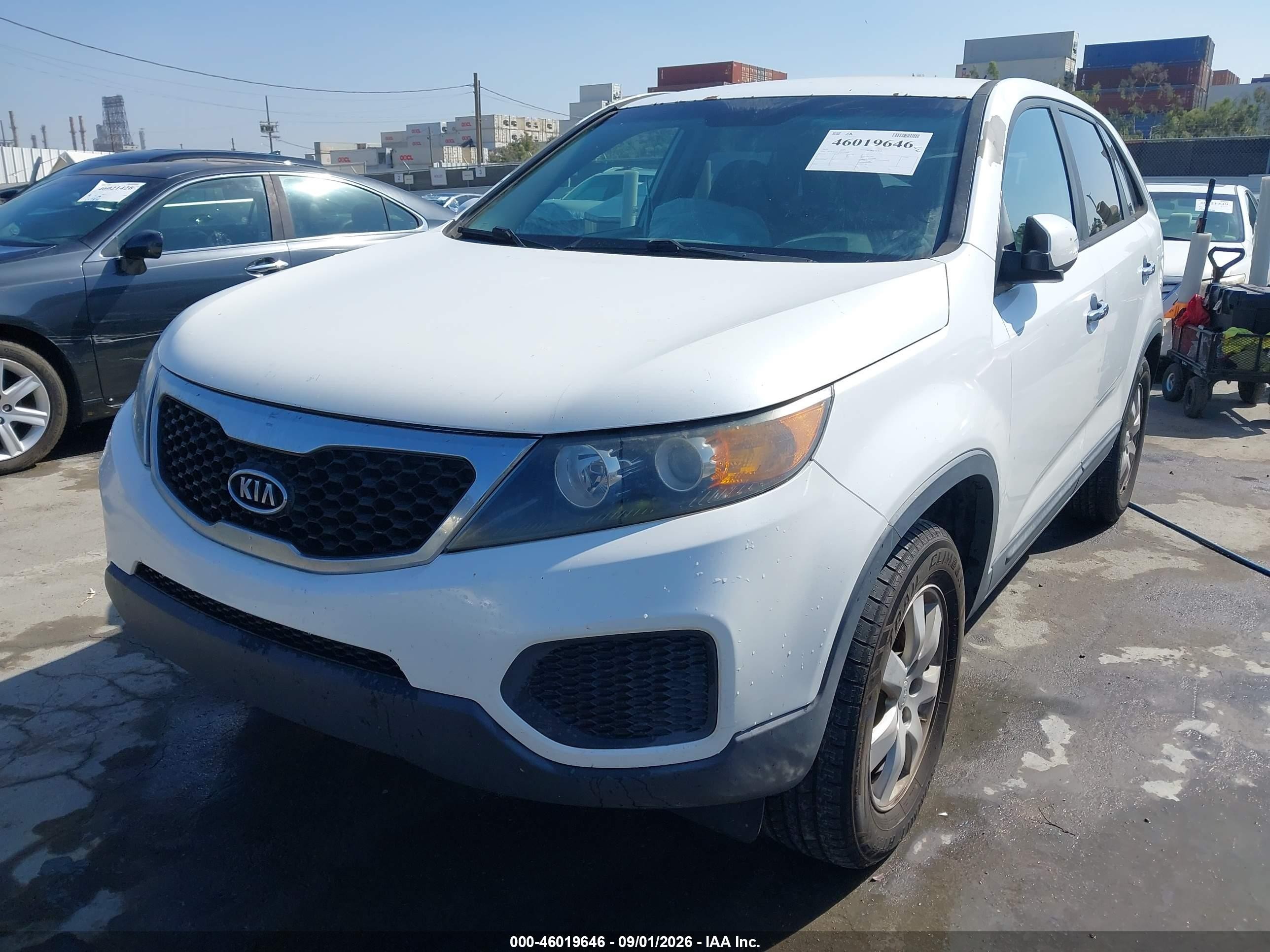 2013 Kia Sorento Lx White vin: 5XYKT3A13DG336606