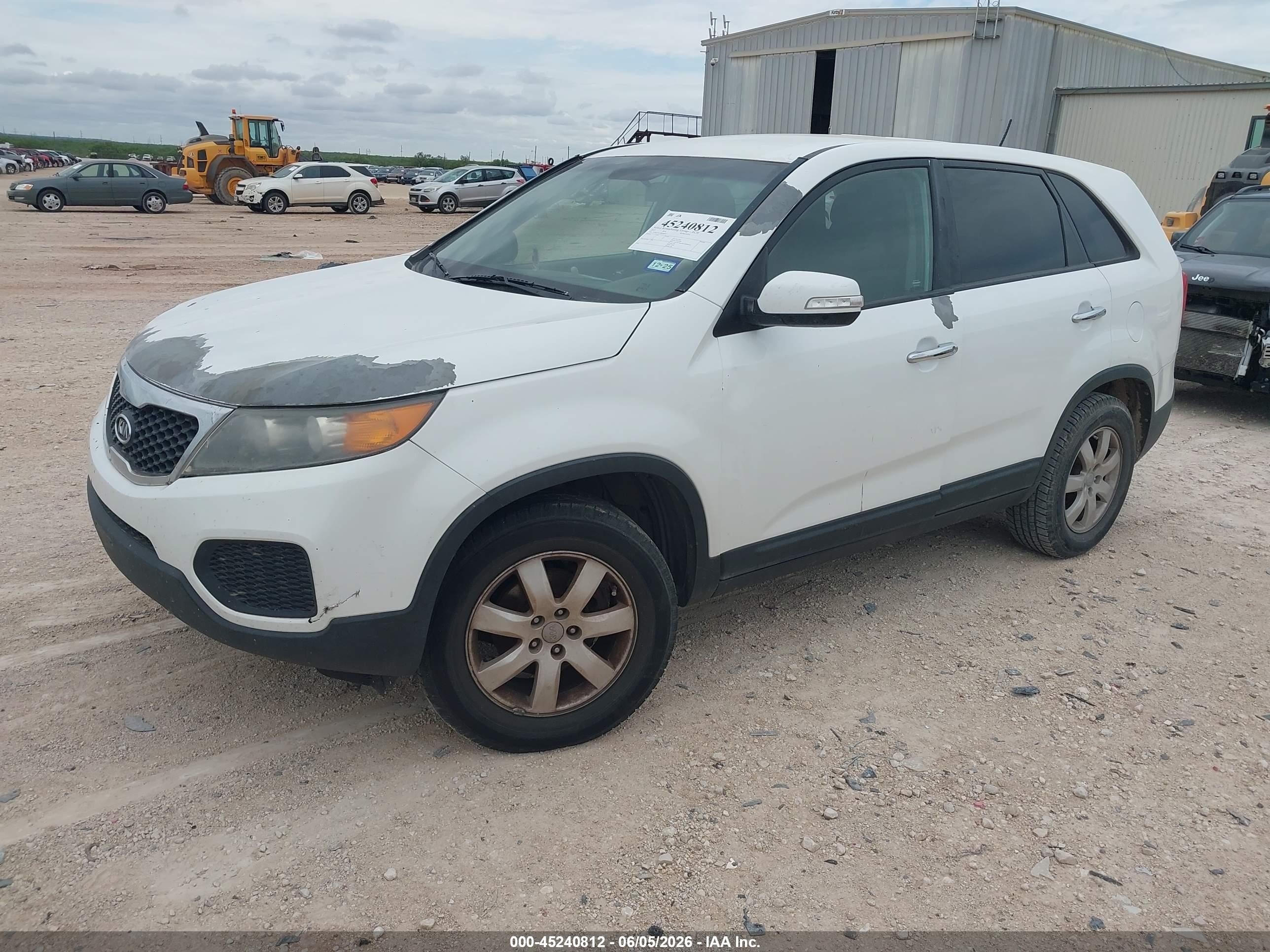2013 Kia Sorento Lx White vin: 5XYKT3A13DG406413