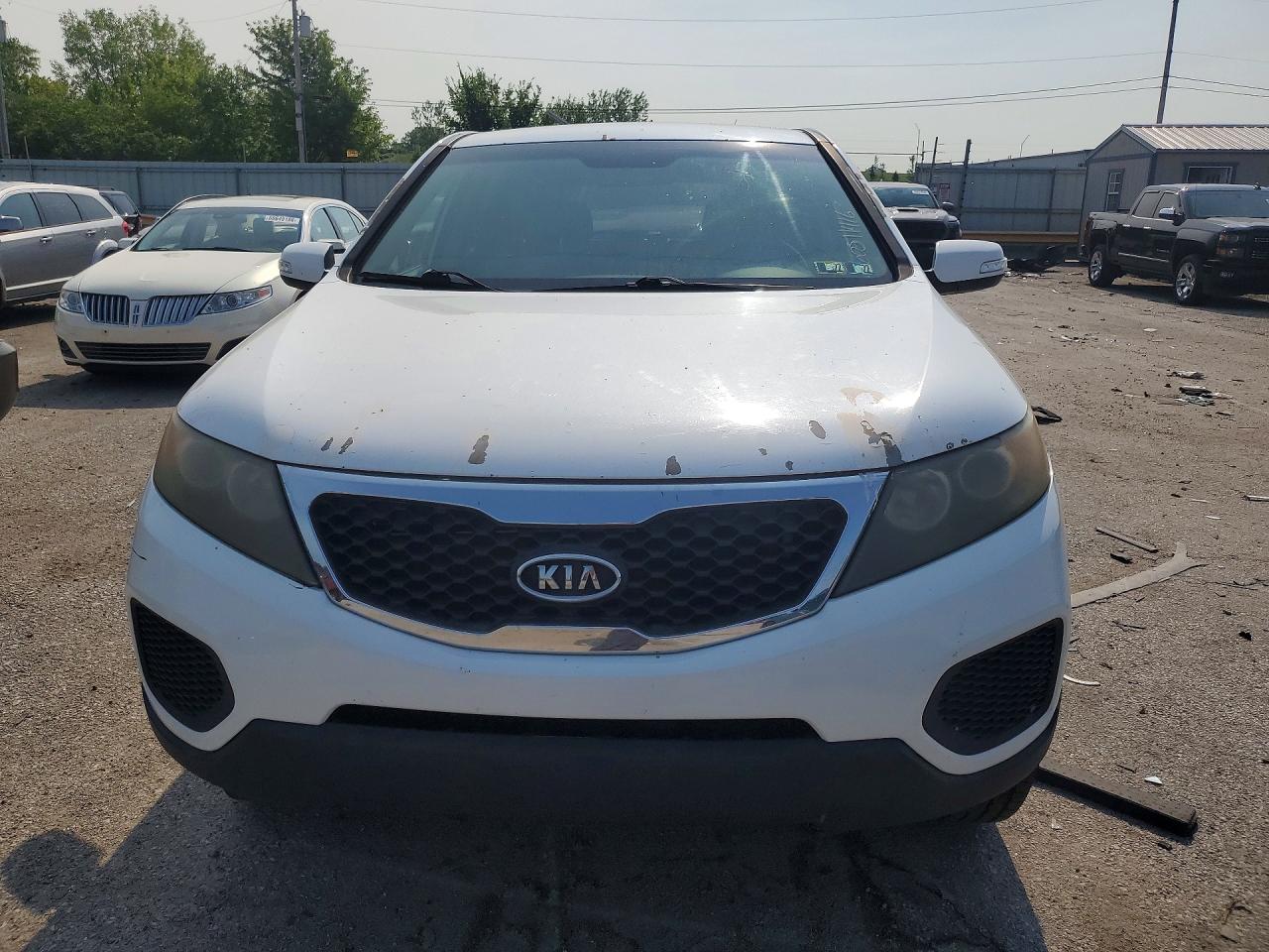 2011 Kia Sorento Lx White vin: 5XYKT3A14BG008320