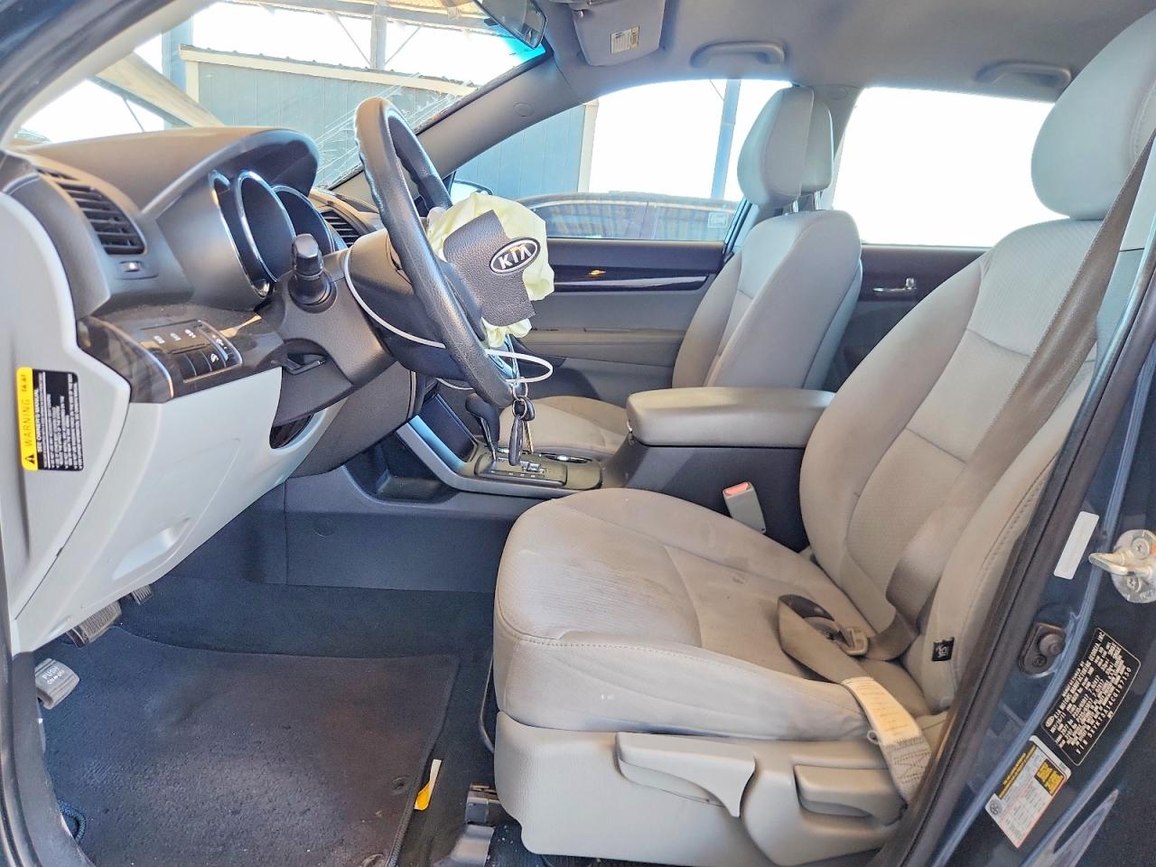 2012 Kia Sorento Lx Charcoal vin: 5XYKT3A14CG197150