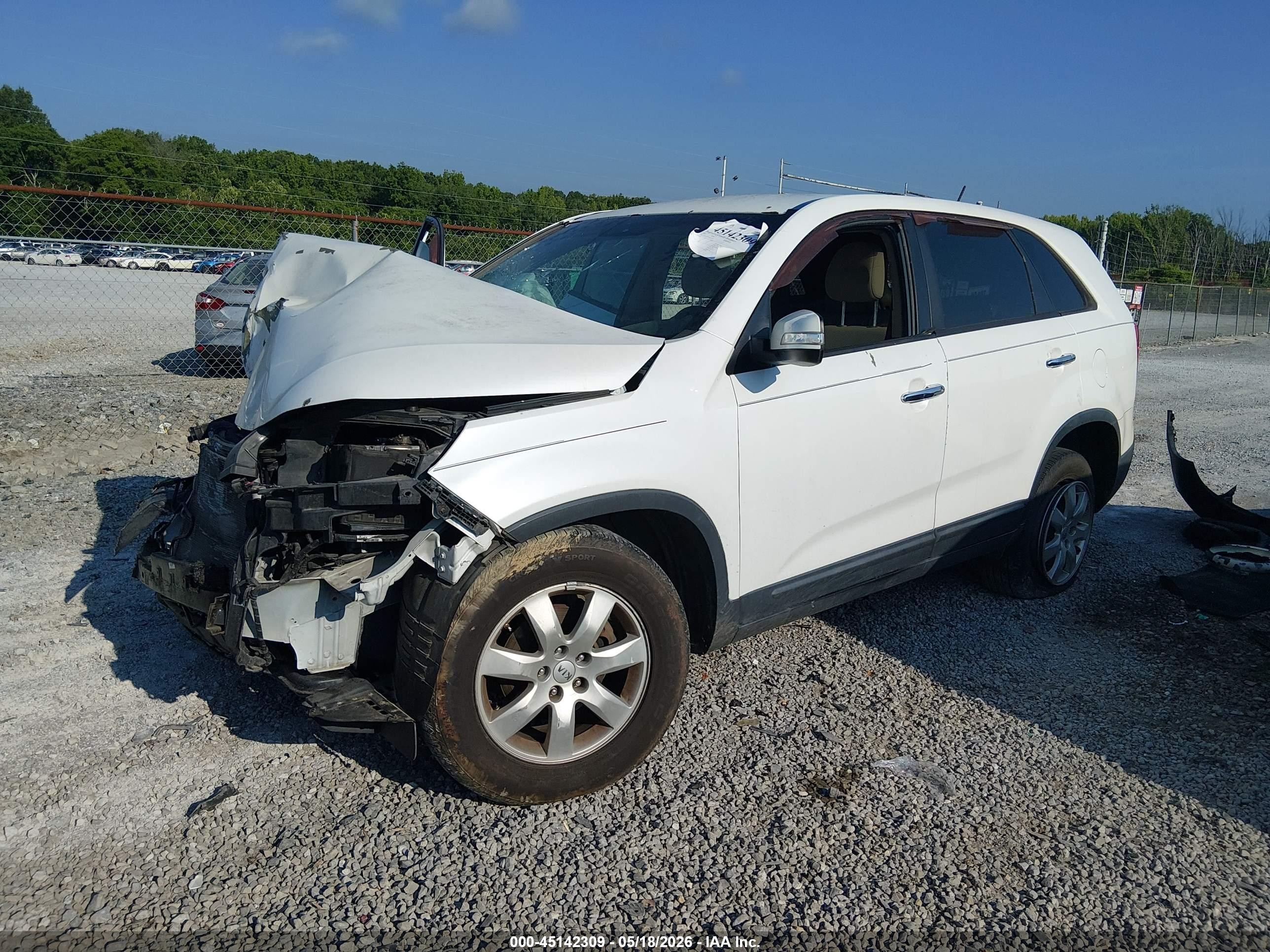 2012 Kia Sorento Lx White vin: 5XYKT3A14CG212732