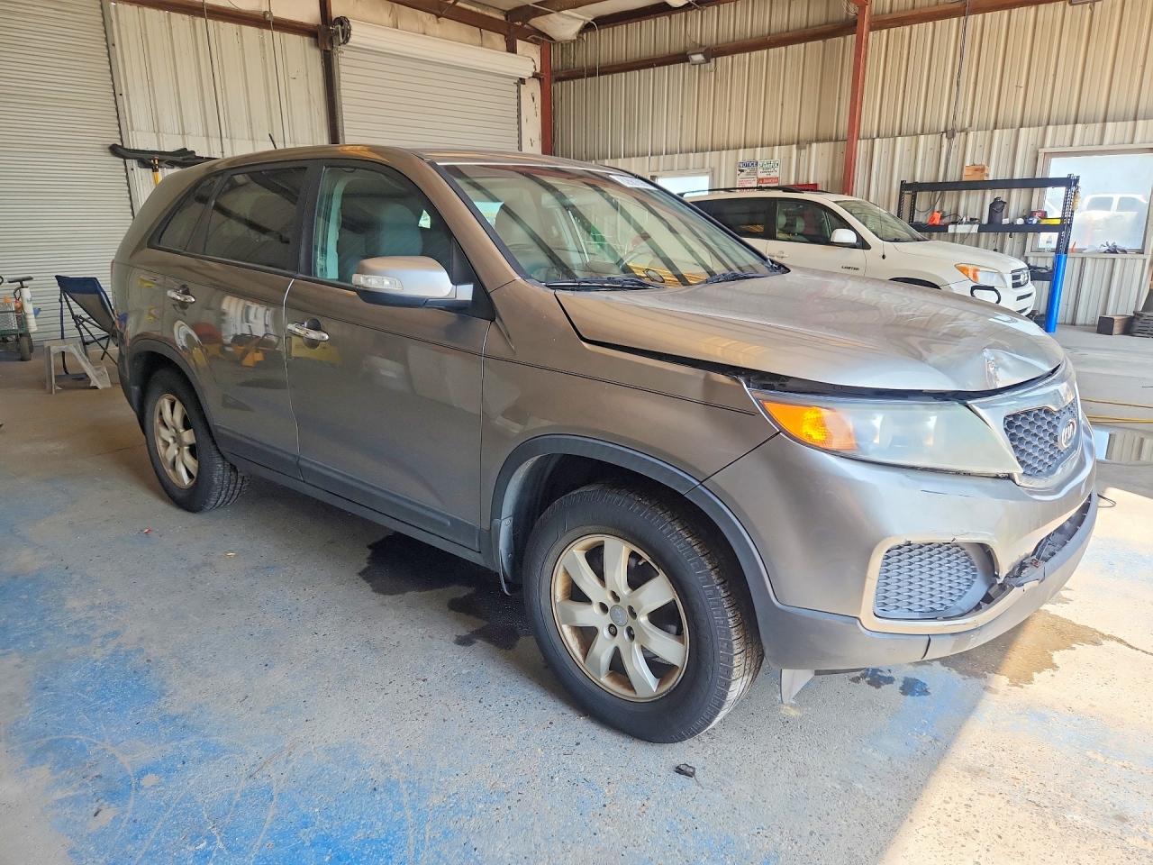 2012 Kia Sorento Lx Gray vin: 5XYKT3A14CG272199