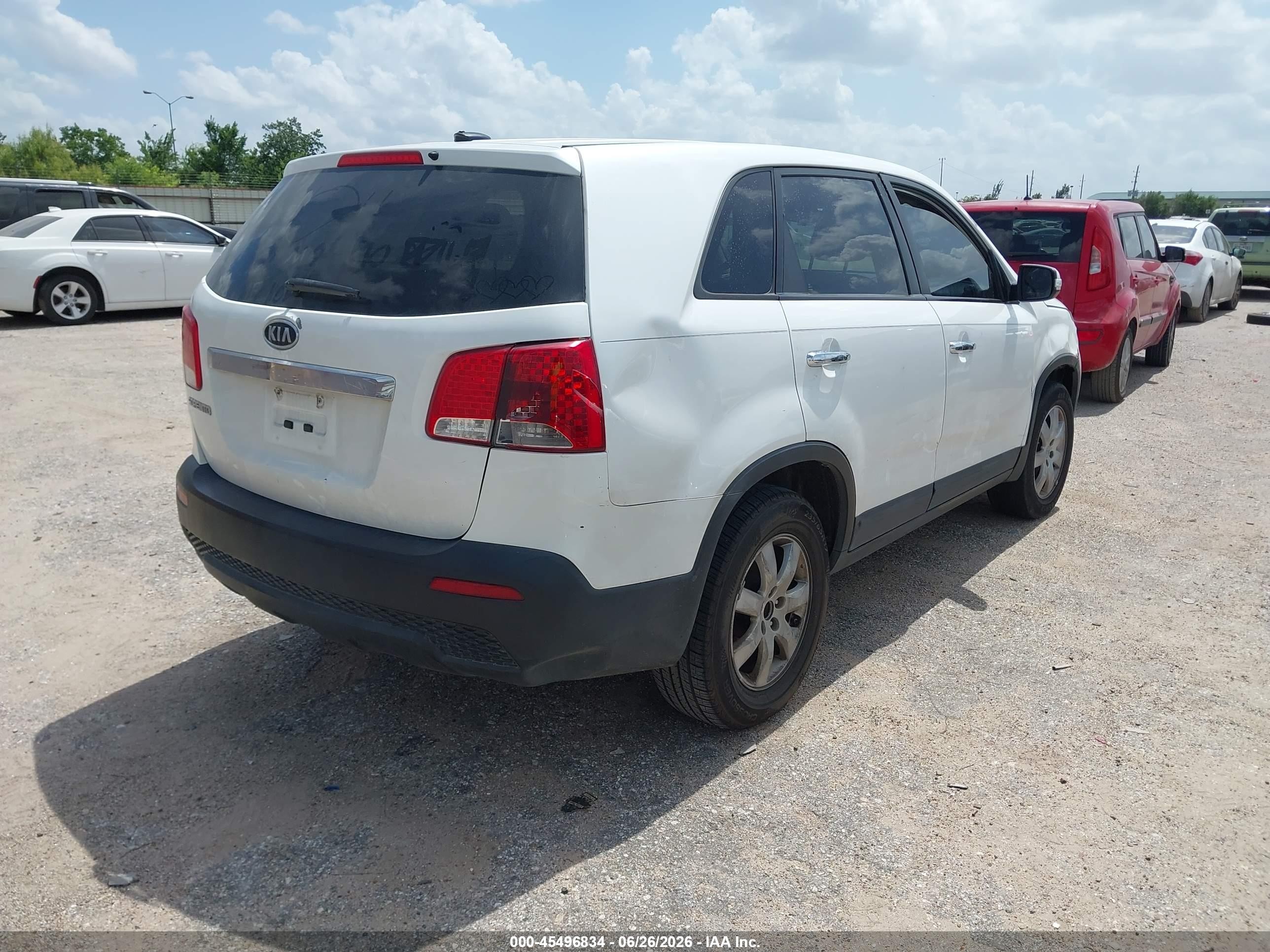 2013 Kia Sorento Lx White vin: 5XYKT3A14DG364351