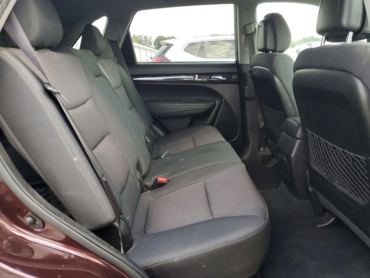 2011 Kia Sorento Lx Бордовый vin: 5XYKT3A15BG164902