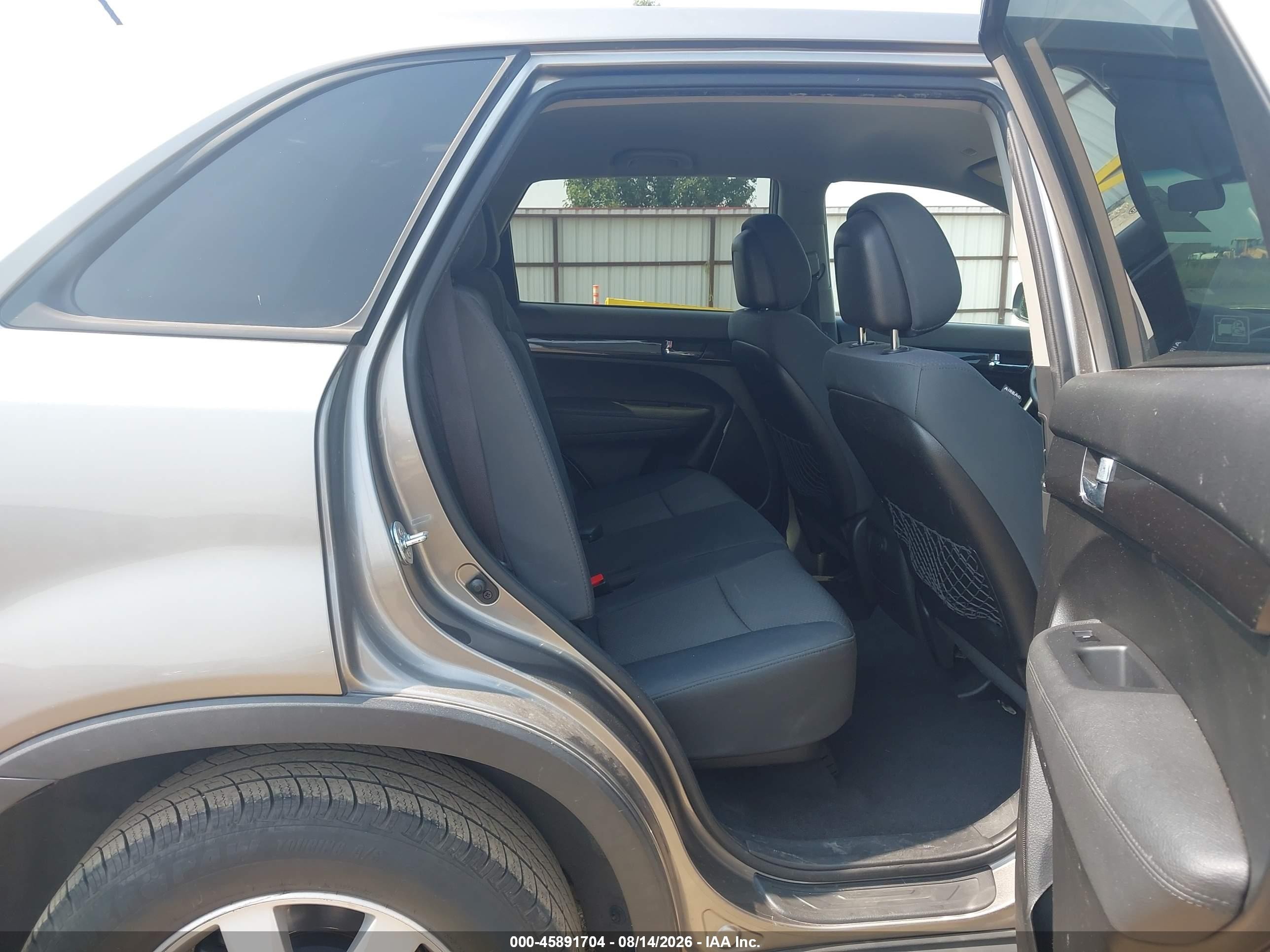 2013 Kia Sorento Lx Gray vin: 5XYKT3A15DG355786