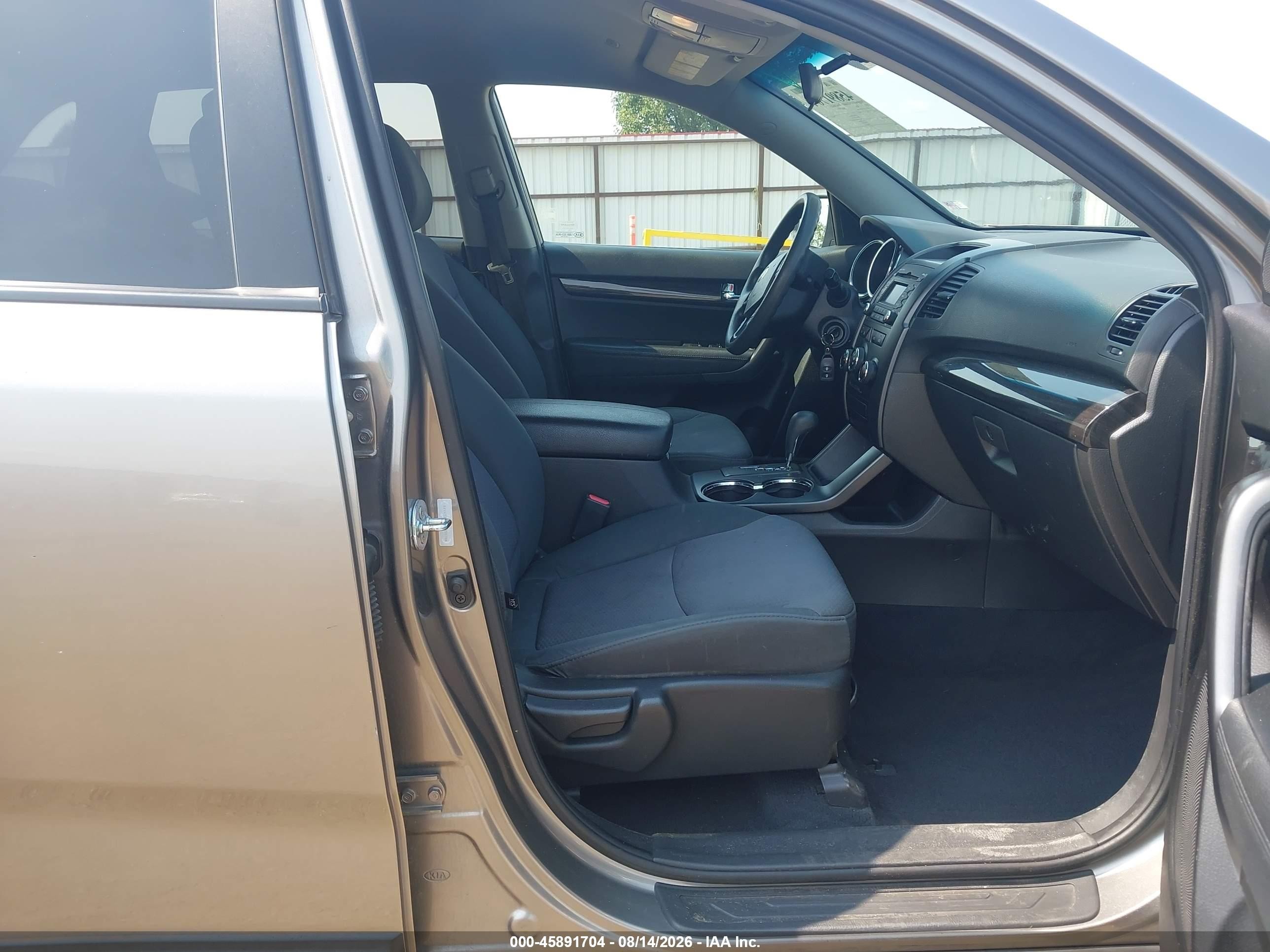 2013 Kia Sorento Lx Gray vin: 5XYKT3A15DG355786