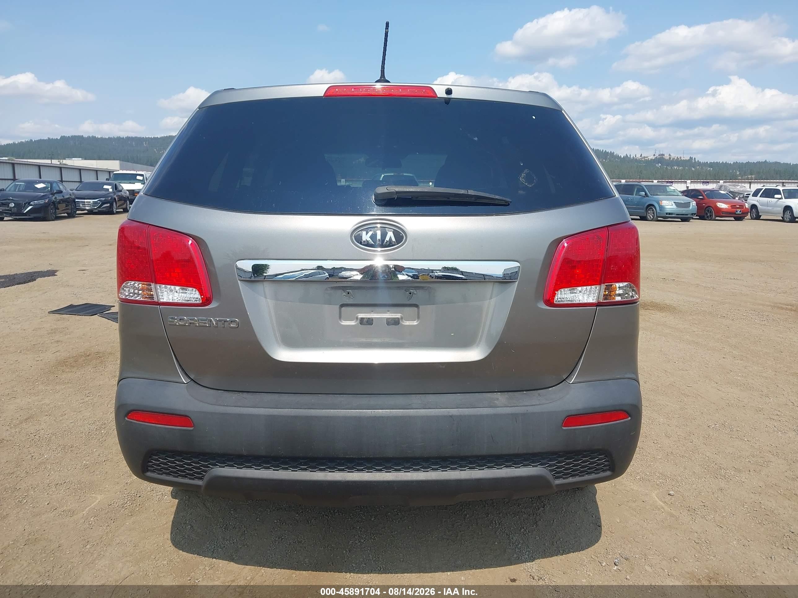 2013 Kia Sorento Lx Gray vin: 5XYKT3A15DG355786
