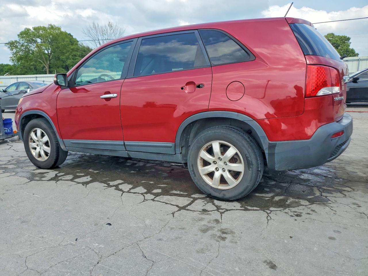 2011 Kia Sorento Lx Red vin: 5XYKT3A16BG039486