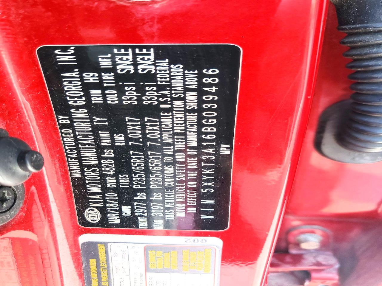 2011 Kia Sorento Lx Red vin: 5XYKT3A16BG039486