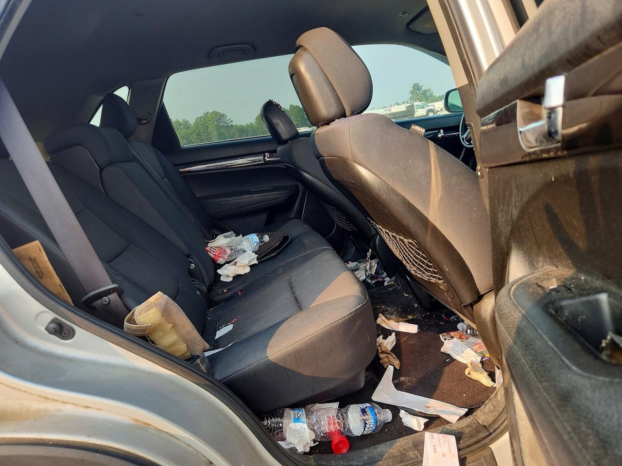 2012 Kia Sorento Lx Silver vin: 5XYKT3A16CG276545
