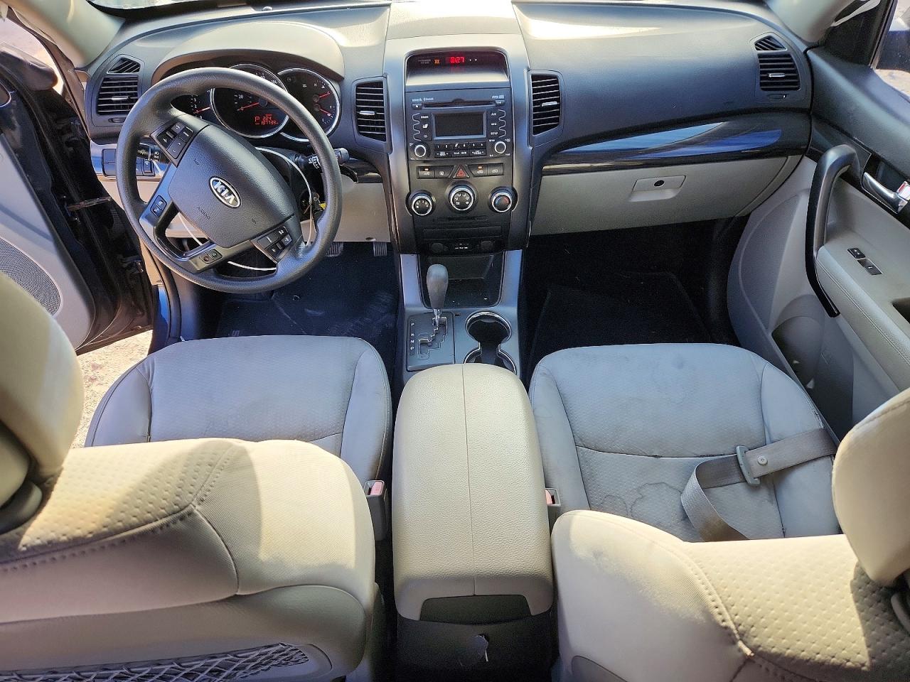2013 Kia Sorento Lx Black vin: 5XYKT3A16DG378090