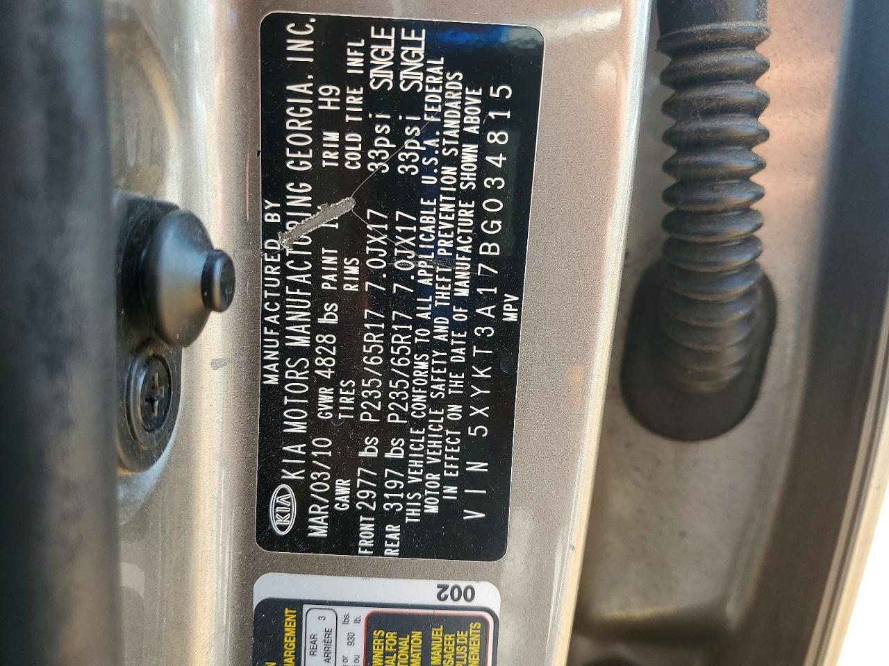 2011 Kia Sorento Lx Серый vin: 5XYKT3A17BG034815