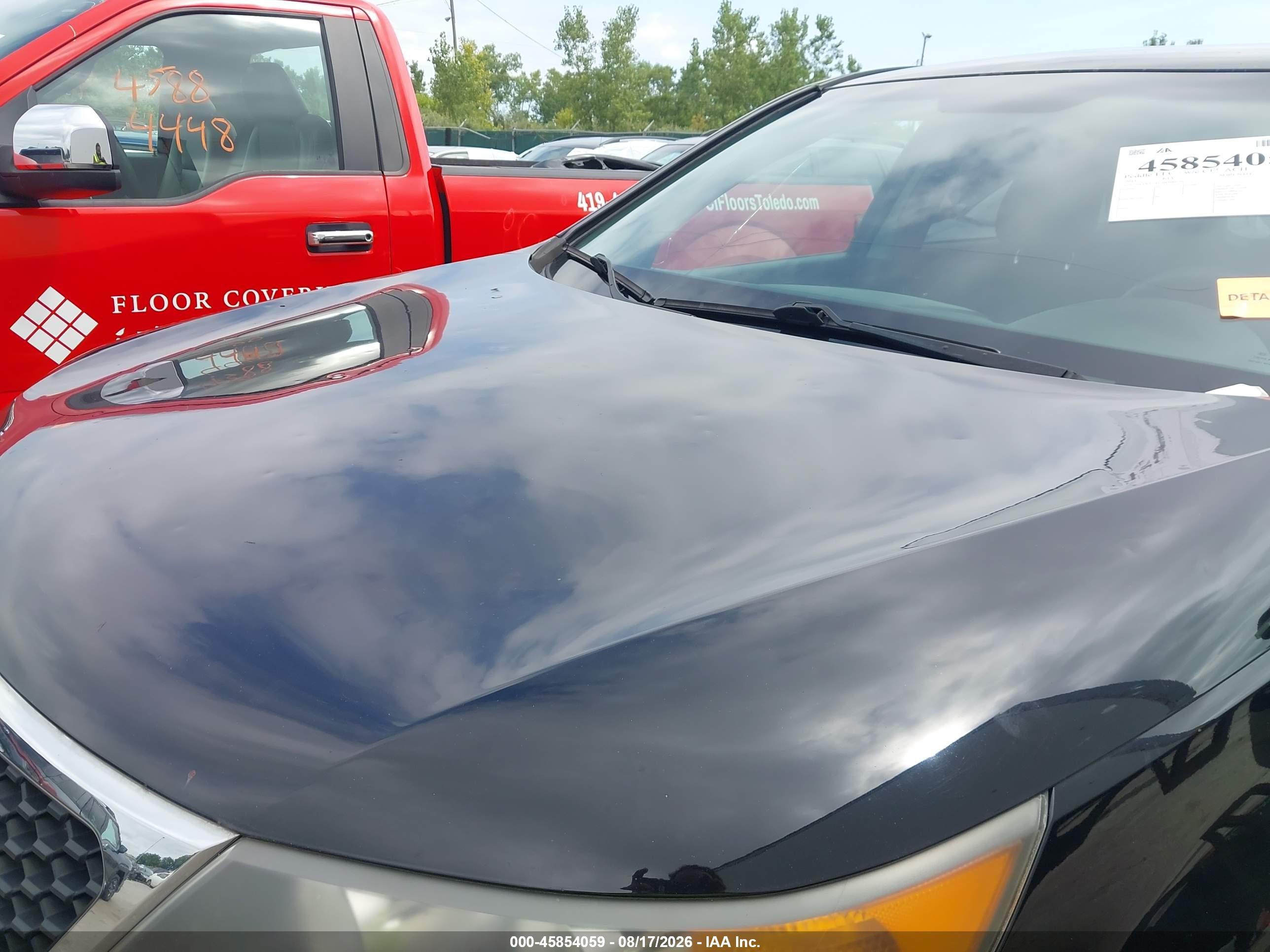 2011 Kia Sorento Lx Black vin: 5XYKT3A17BG049136