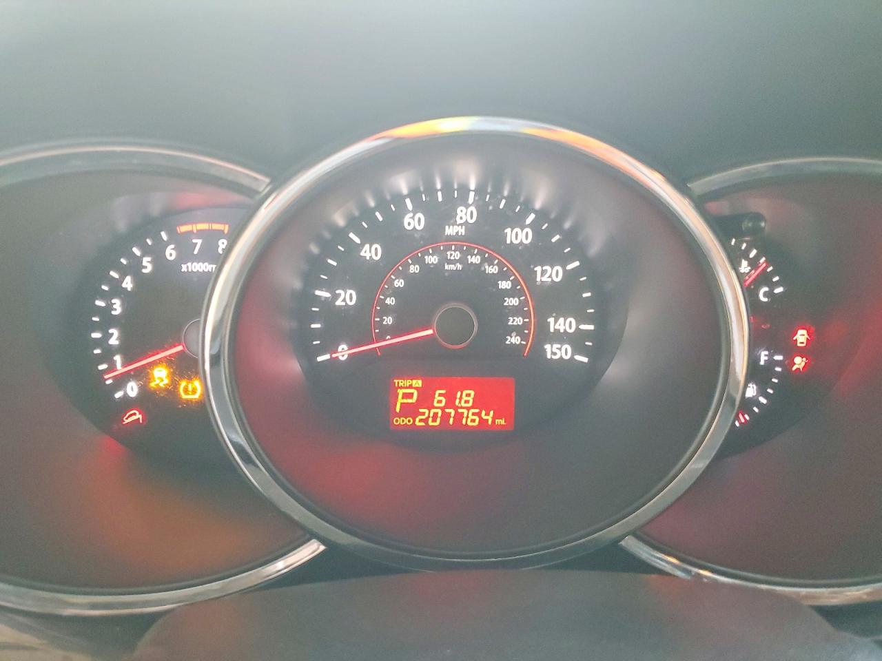 2011 Kia Sorento Gray vin: 5XYKT3A17BG126930