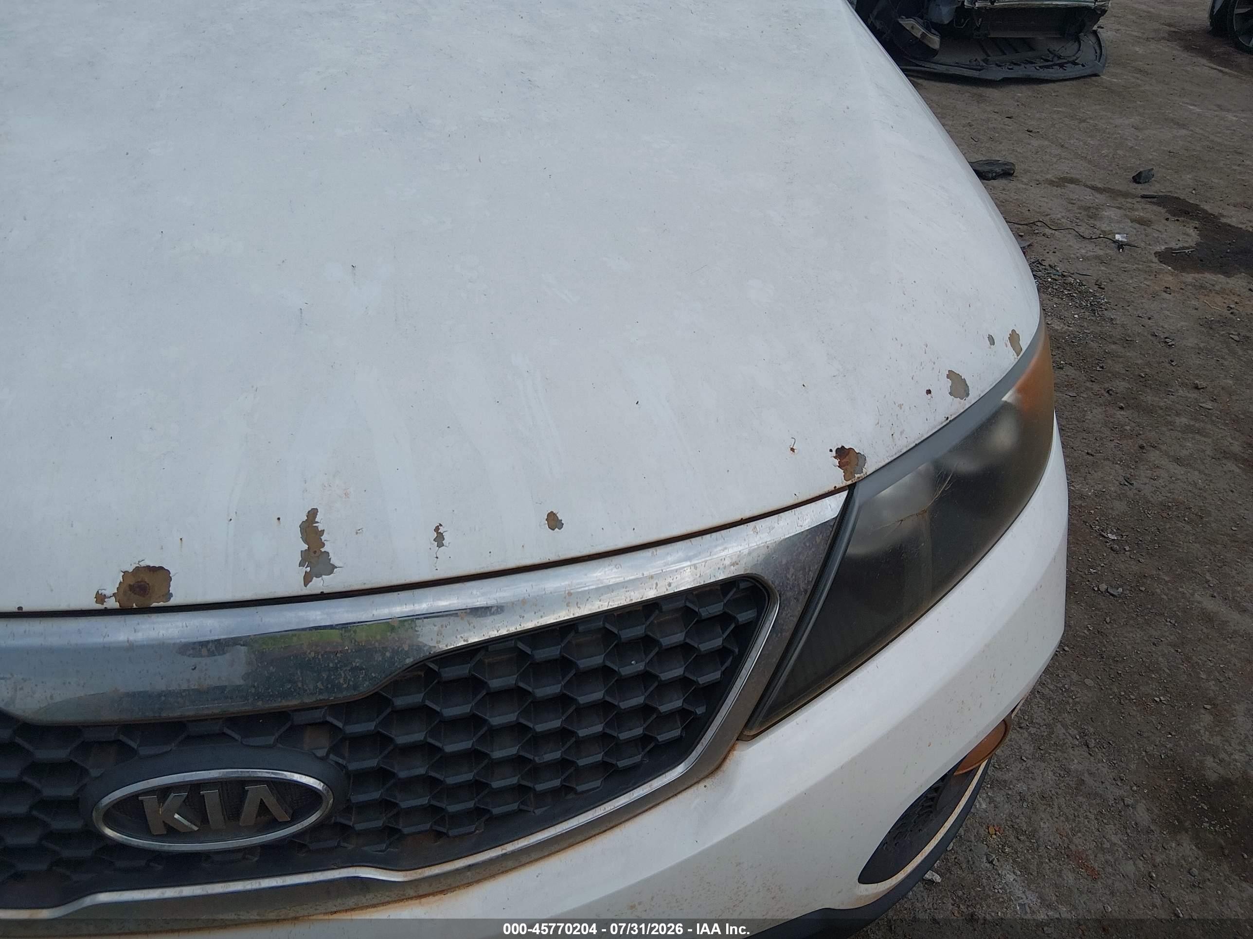 2011 Kia Sorento Lx Белый vin: 5XYKT3A17BG181197