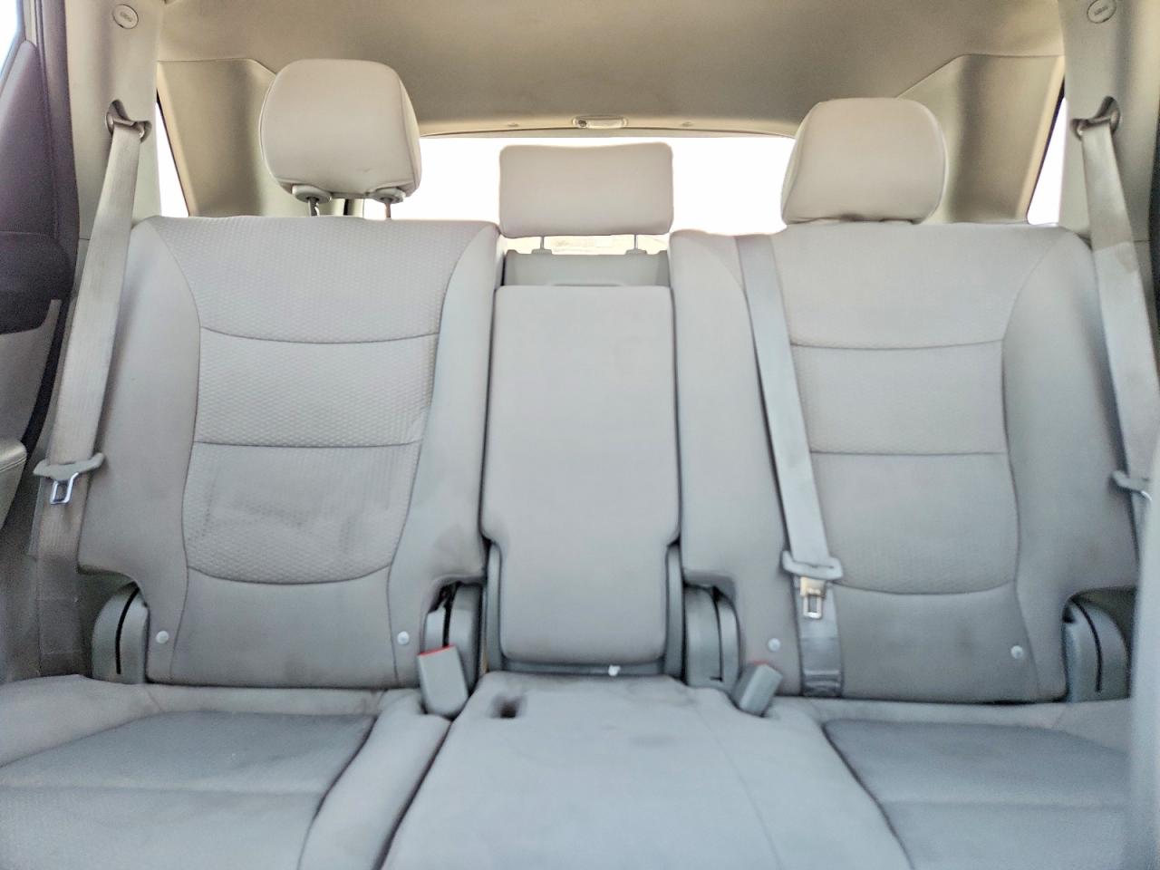 2011 Kia Sorento Lx Gray vin: 5XYKT3A17BG185802
