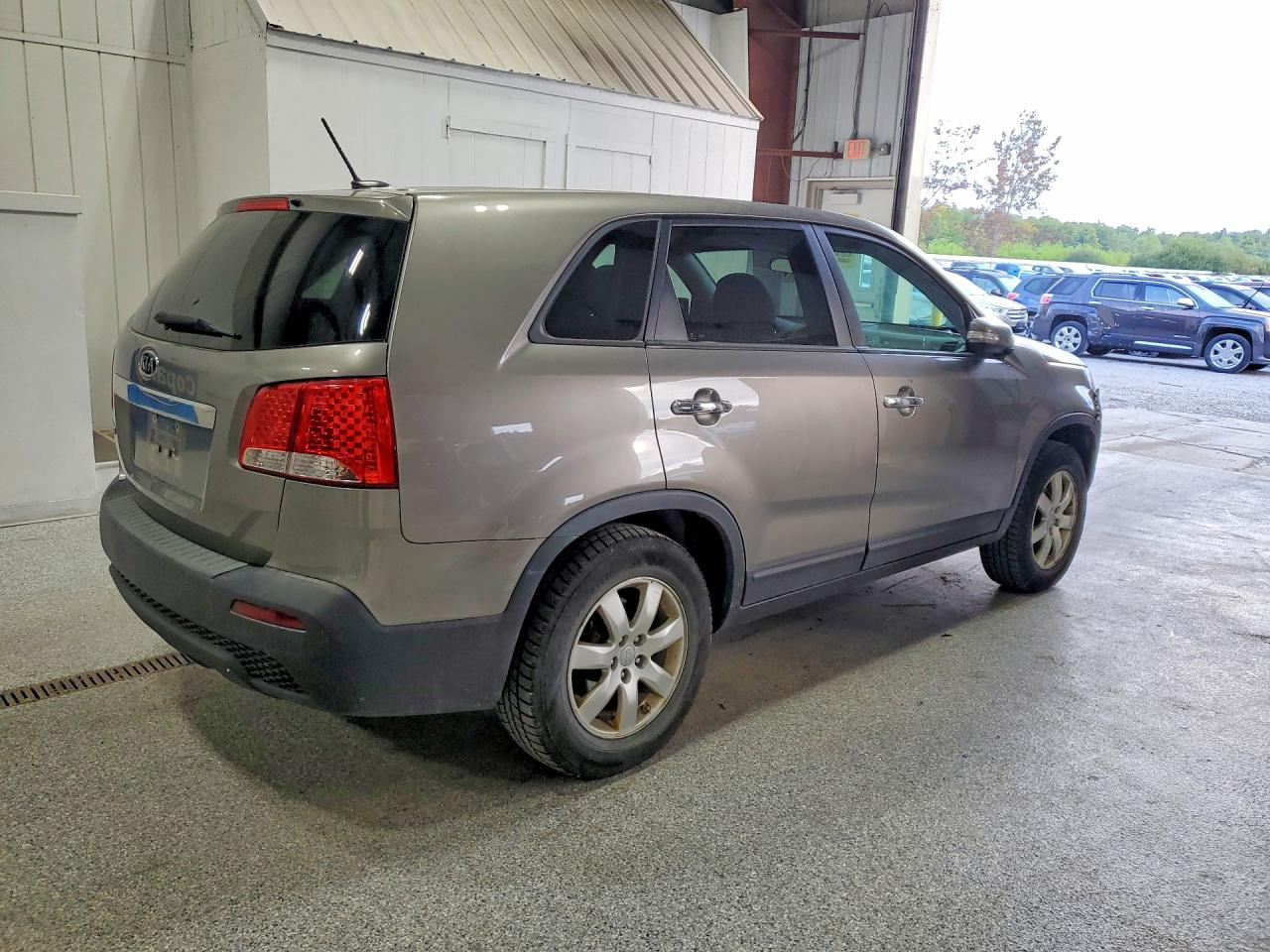 2012 Kia Sorento Lx Tan vin: 5XYKT3A17CG225071