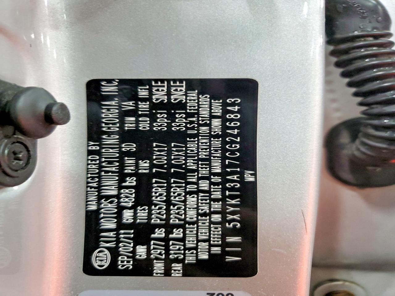 2012 Kia Sorento Lx Silver vin: 5XYKT3A17CG246843